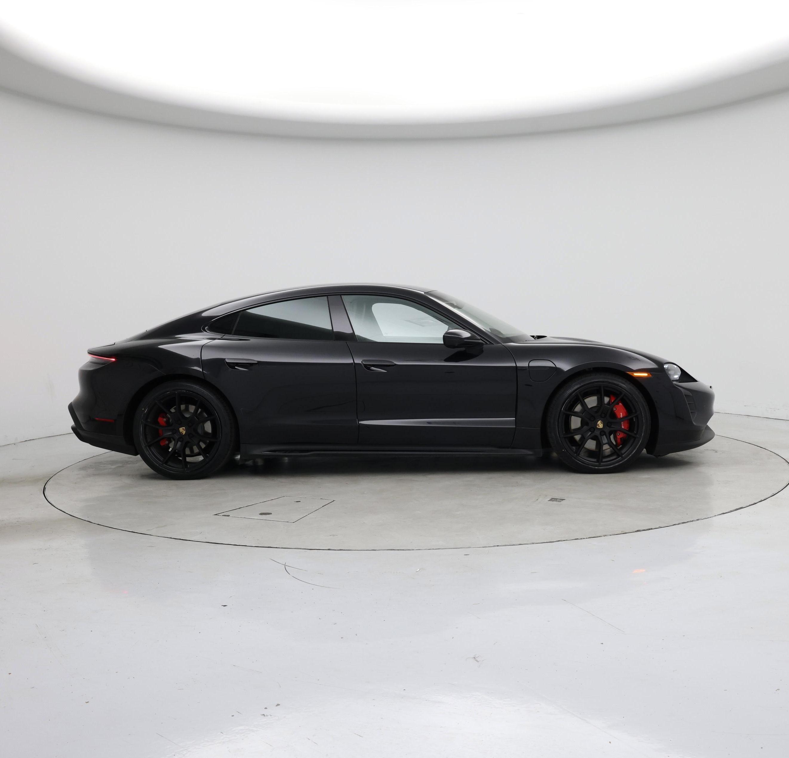 Thumbnail: 2022 Porsche Taycan - 7
