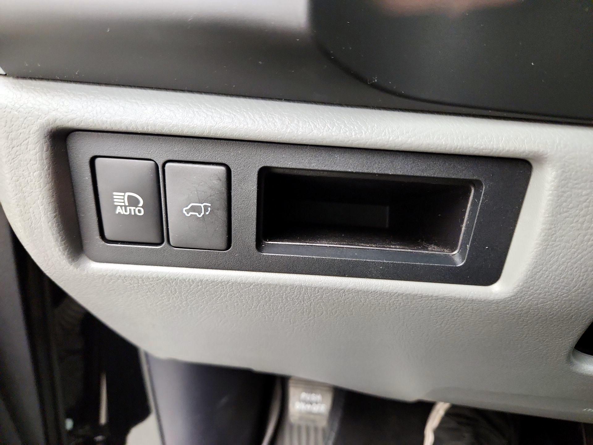 Thumbnail: 2021 Toyota Sequoia - 13