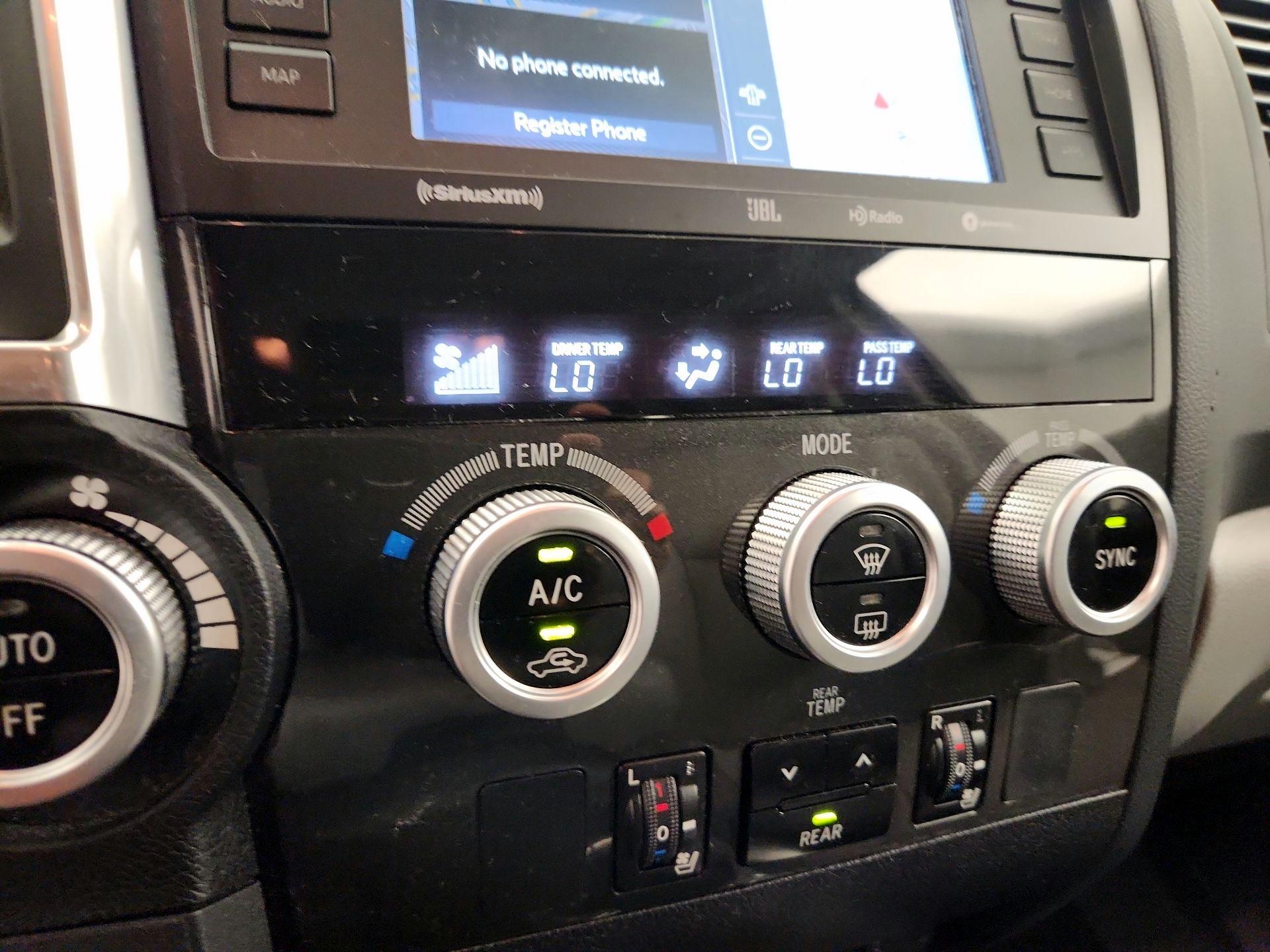 Thumbnail: 2021 Toyota Sequoia - 17