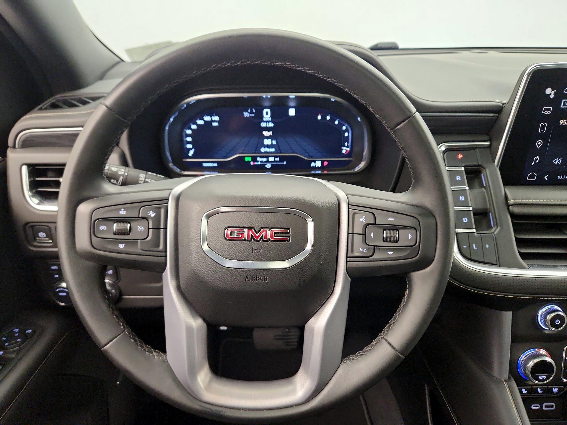 Thumbnail: 2023 GMC Yukon XL - 10