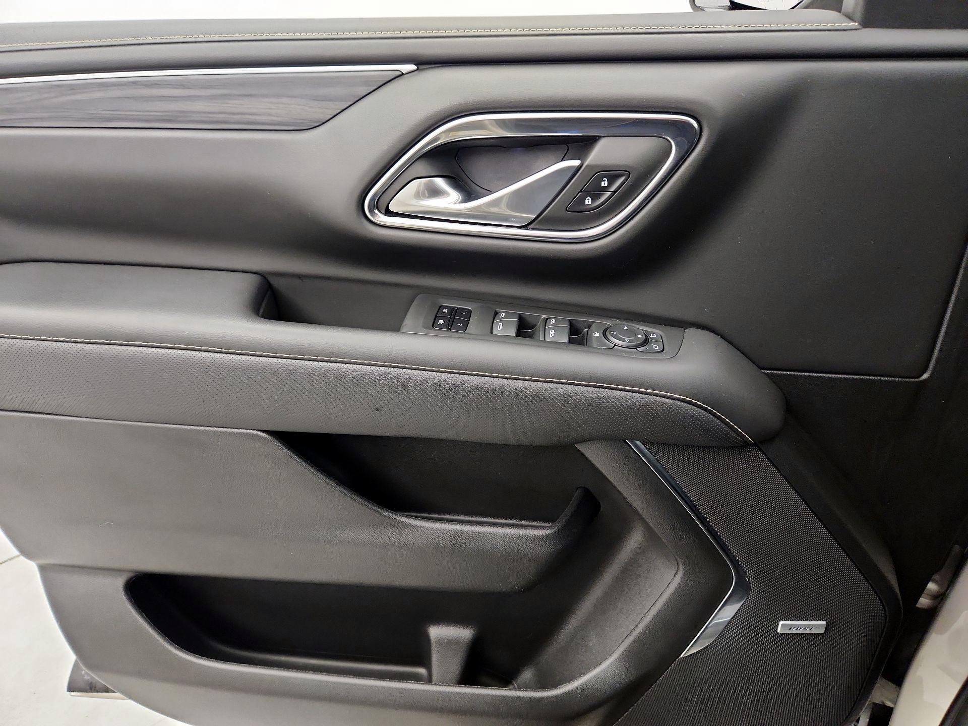 Thumbnail: 2023 GMC Yukon XL - 12