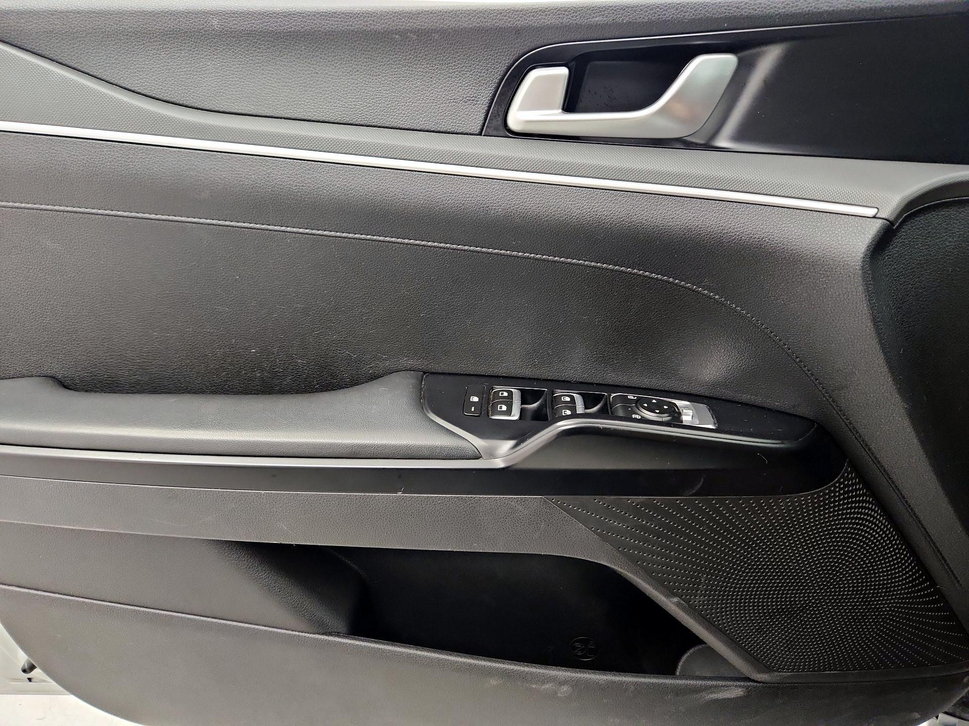 Thumbnail: 2021 Kia K5 - 12