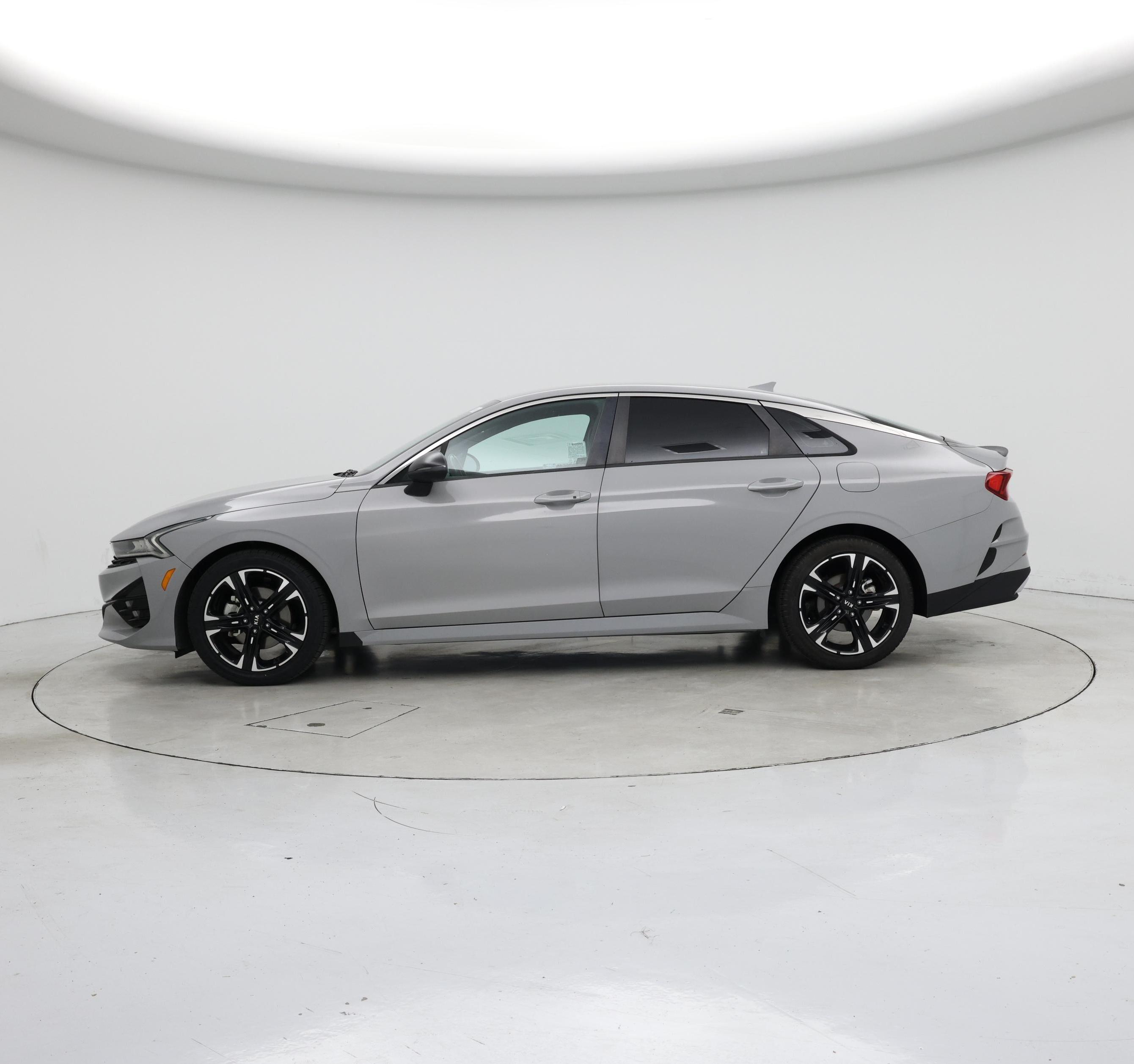 Thumbnail: 2021 Kia K5 - 3