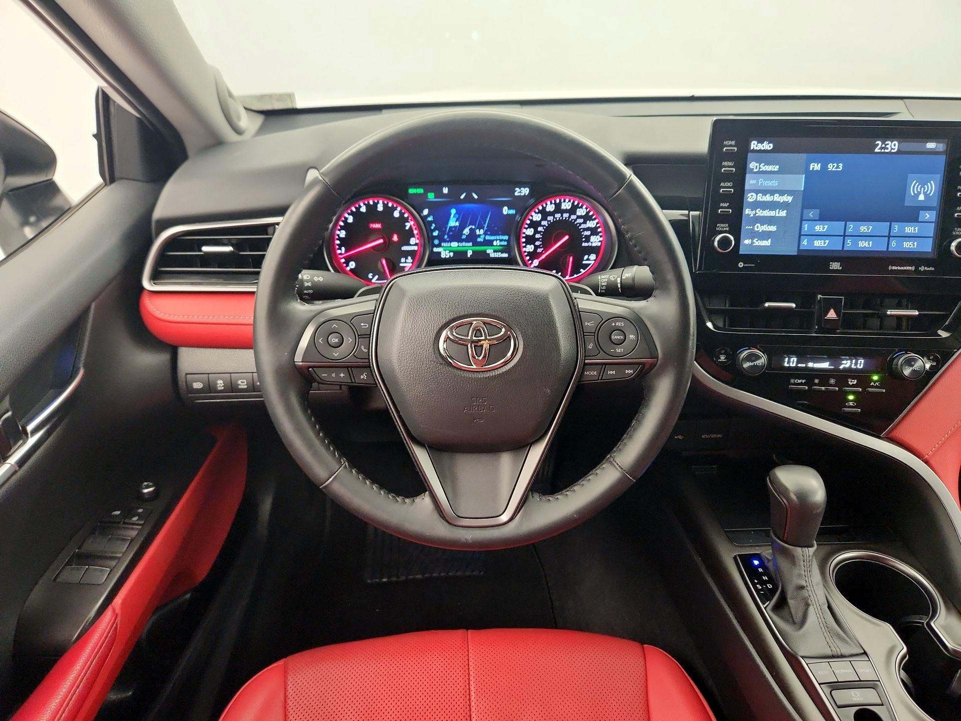 Thumbnail: 2023 Toyota Camry - 10