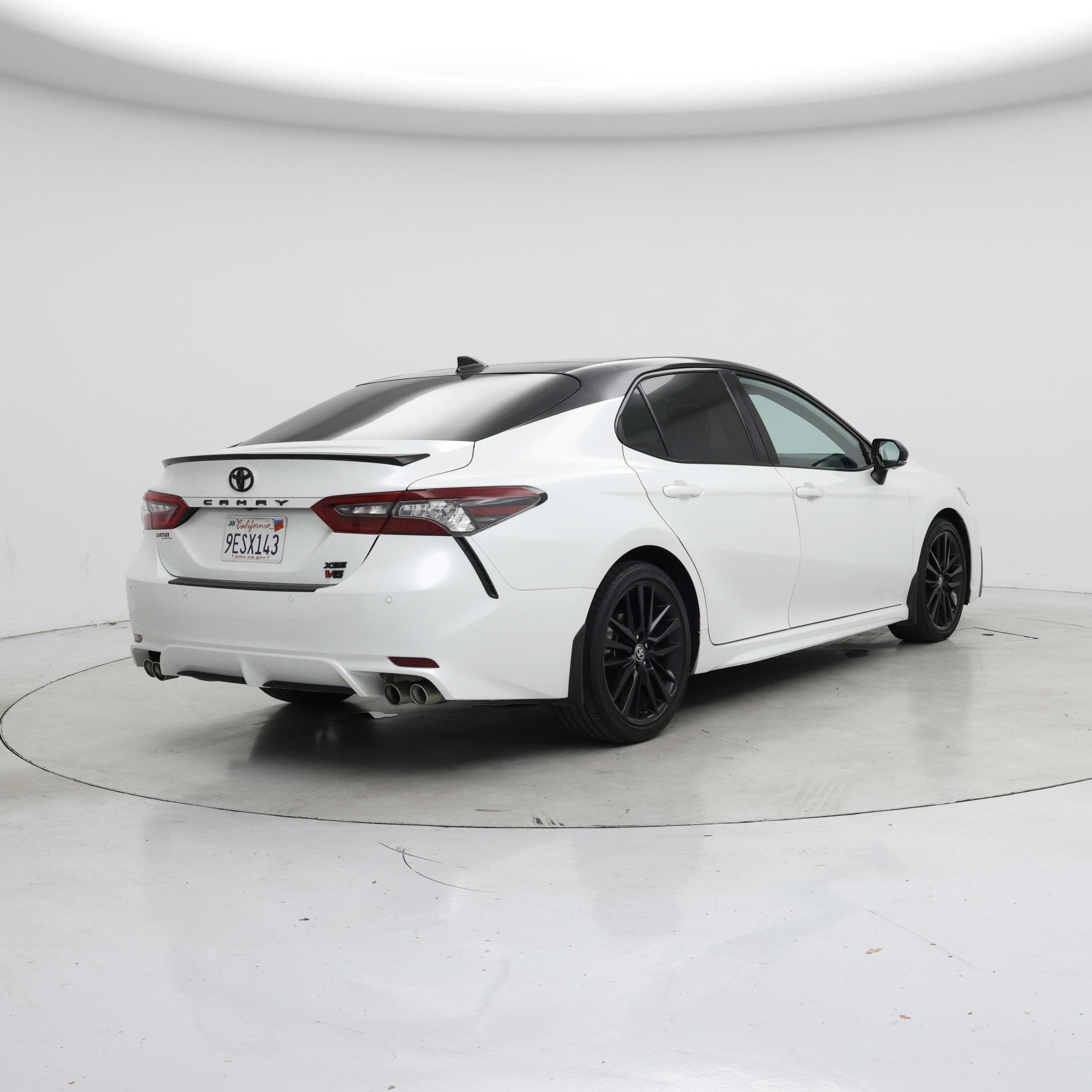 Thumbnail: 2023 Toyota Camry - 8