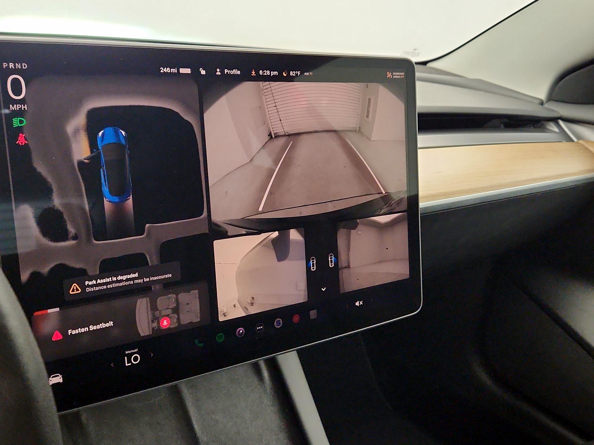 Thumbnail: 2023 Tesla Model 3 - 14