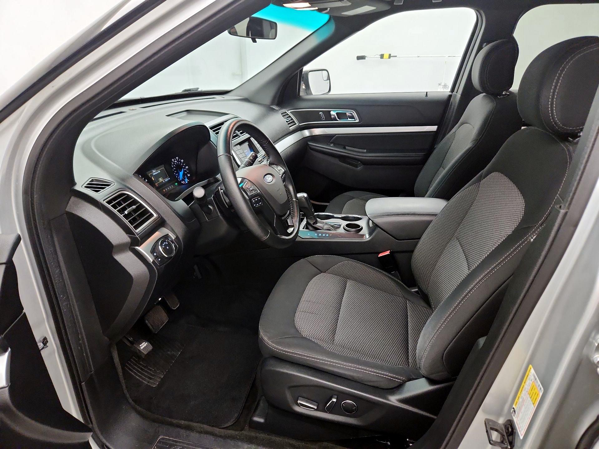 Thumbnail: 2017 Ford Explorer - 11