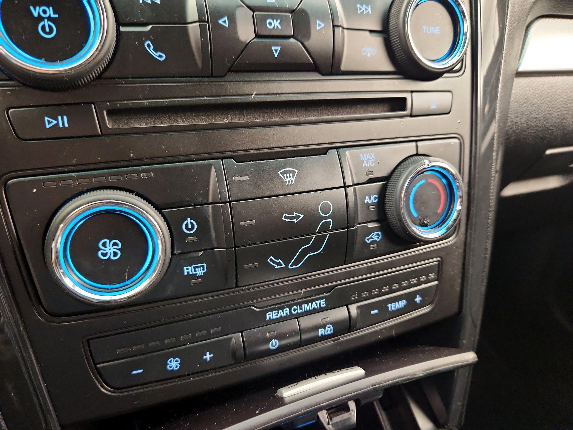 Thumbnail: 2017 Ford Explorer - 16