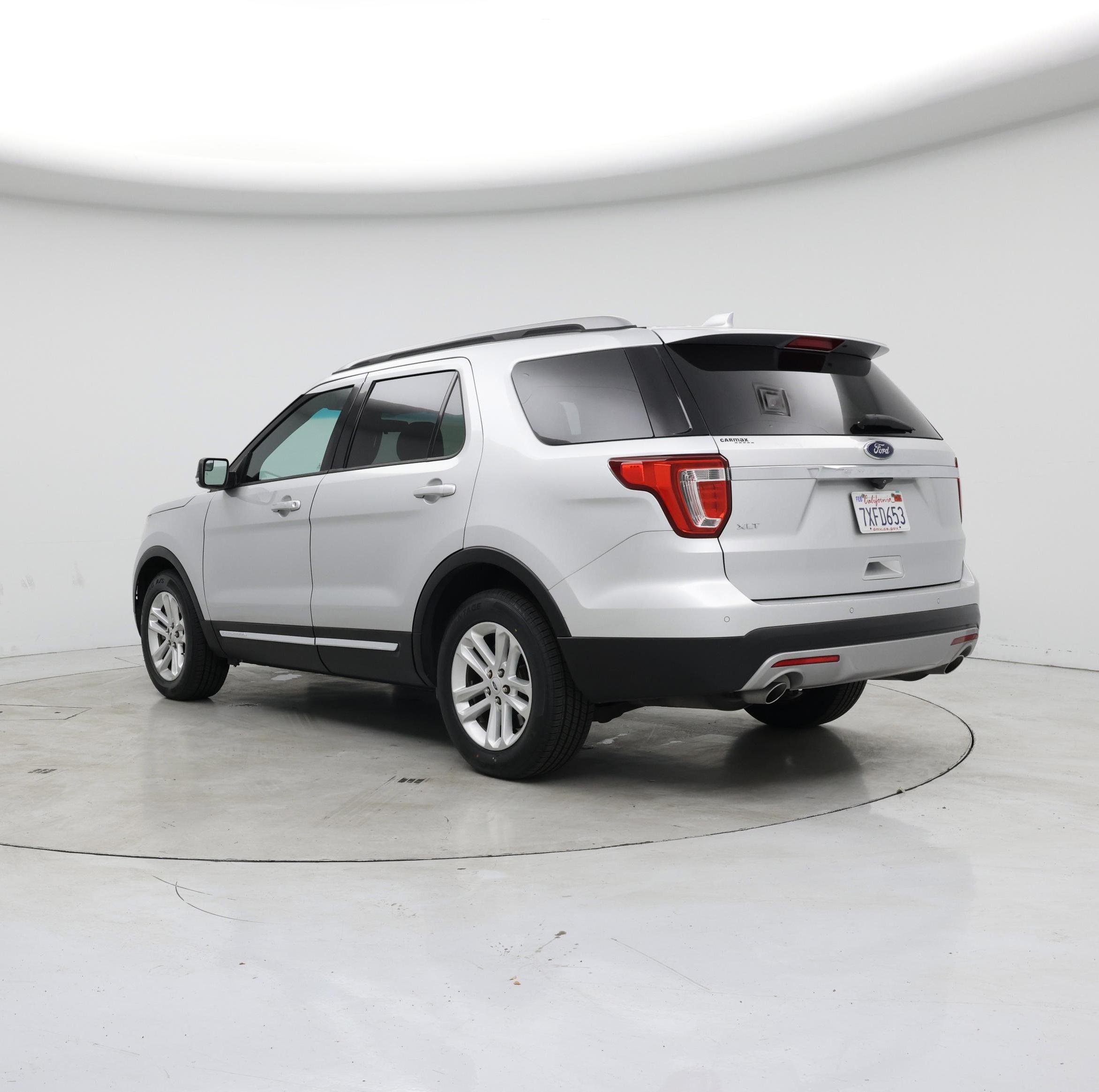 Thumbnail: 2017 Ford Explorer - 2