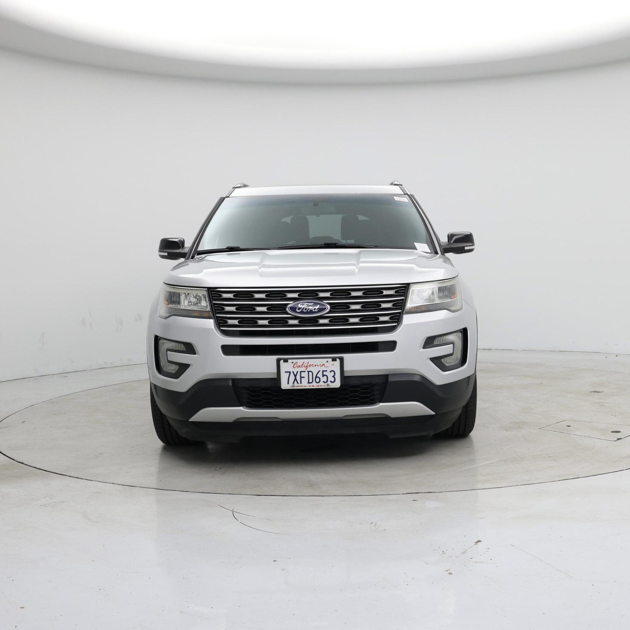 Thumbnail: 2017 Ford Explorer - 5