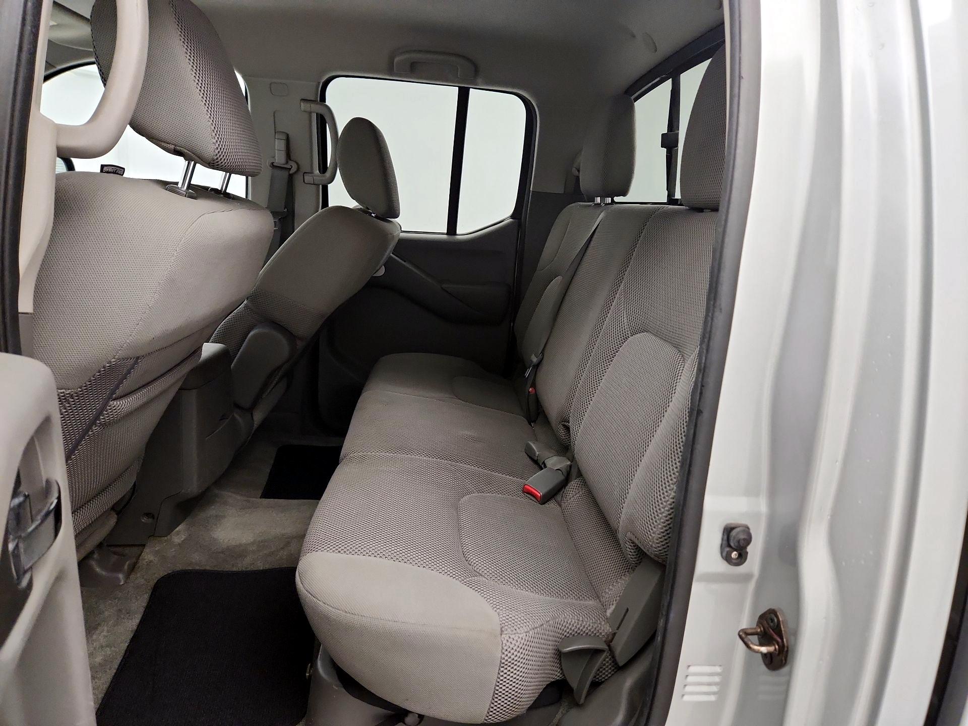 Thumbnail: 2014 Nissan Frontier - 18