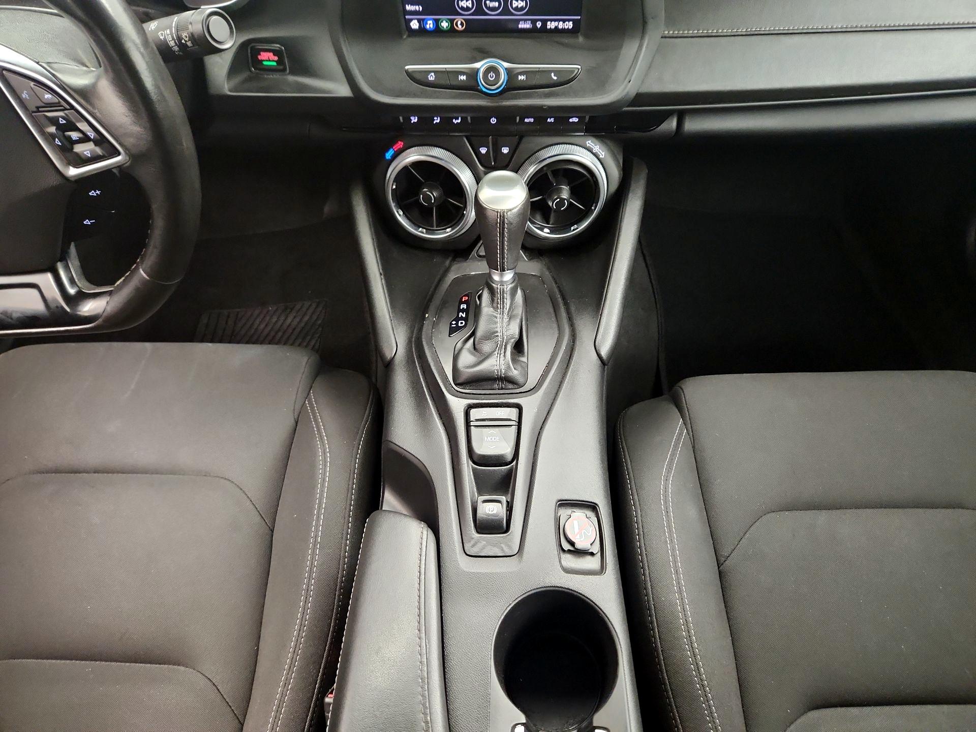 Thumbnail: 2020 Chevrolet Camaro - 17