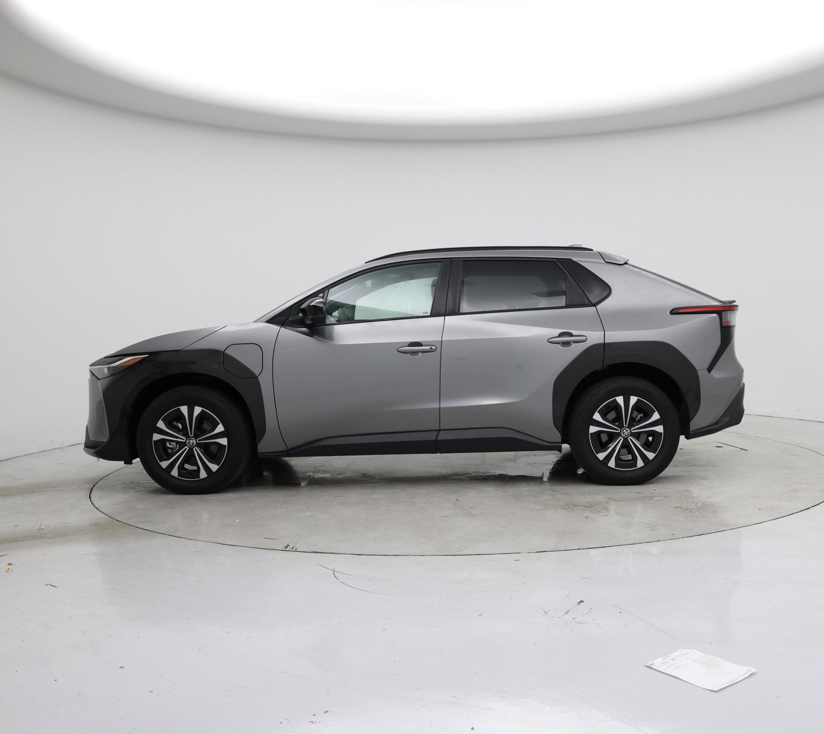 Thumbnail: 2024 Toyota bZ4X - 3