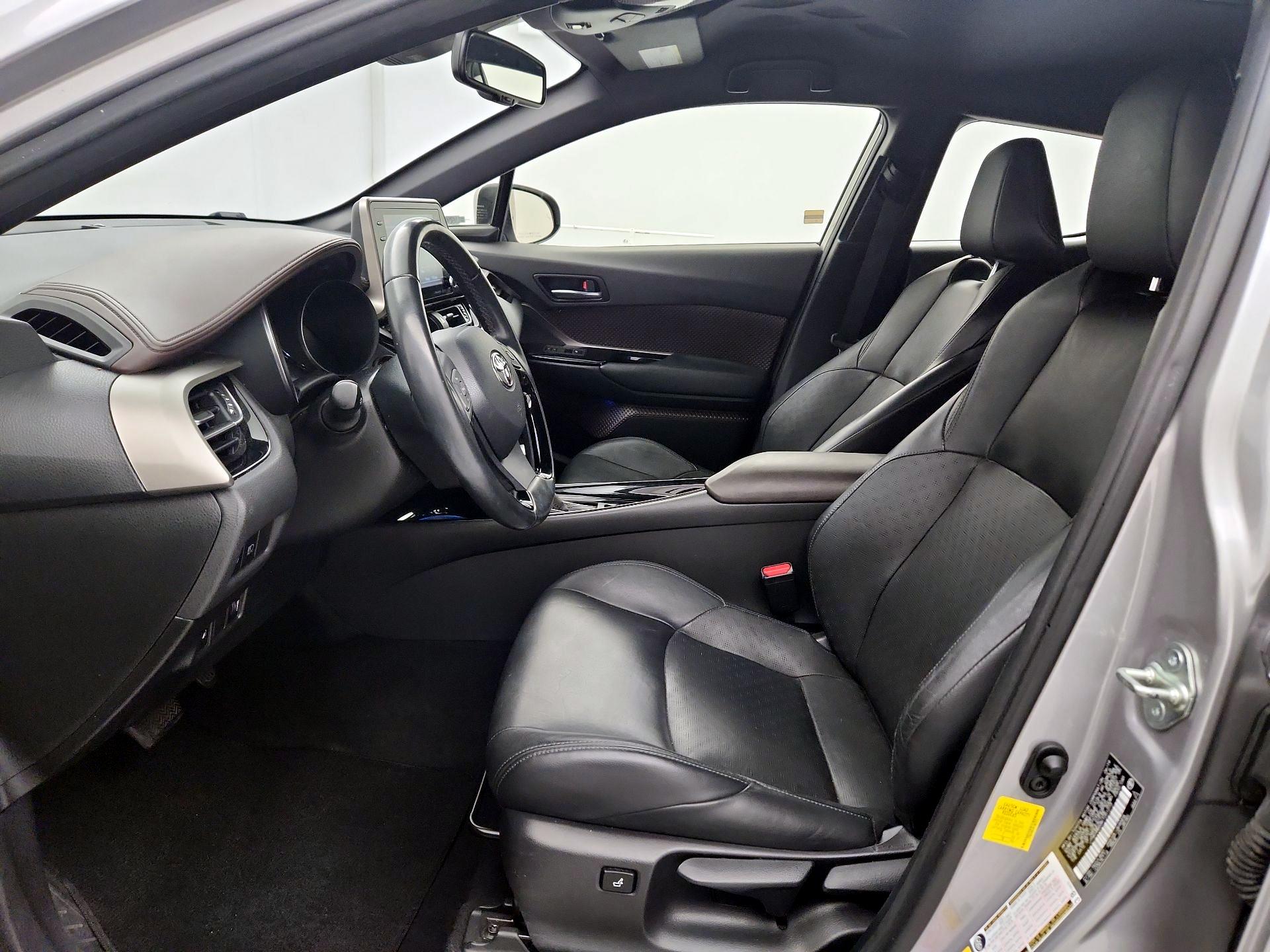 Thumbnail: 2019 Toyota C-HR - 11