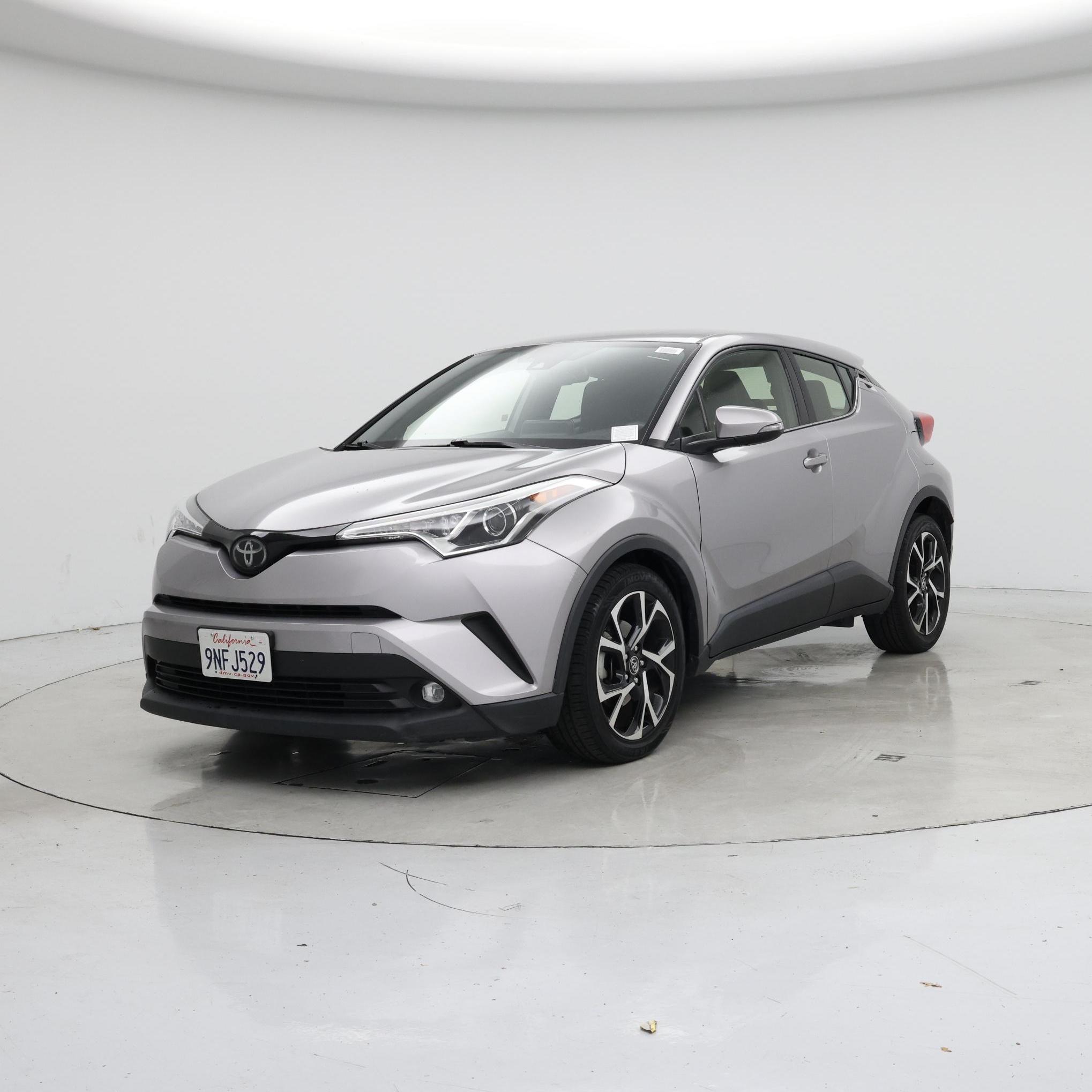 Thumbnail: 2019 Toyota C-HR - 4