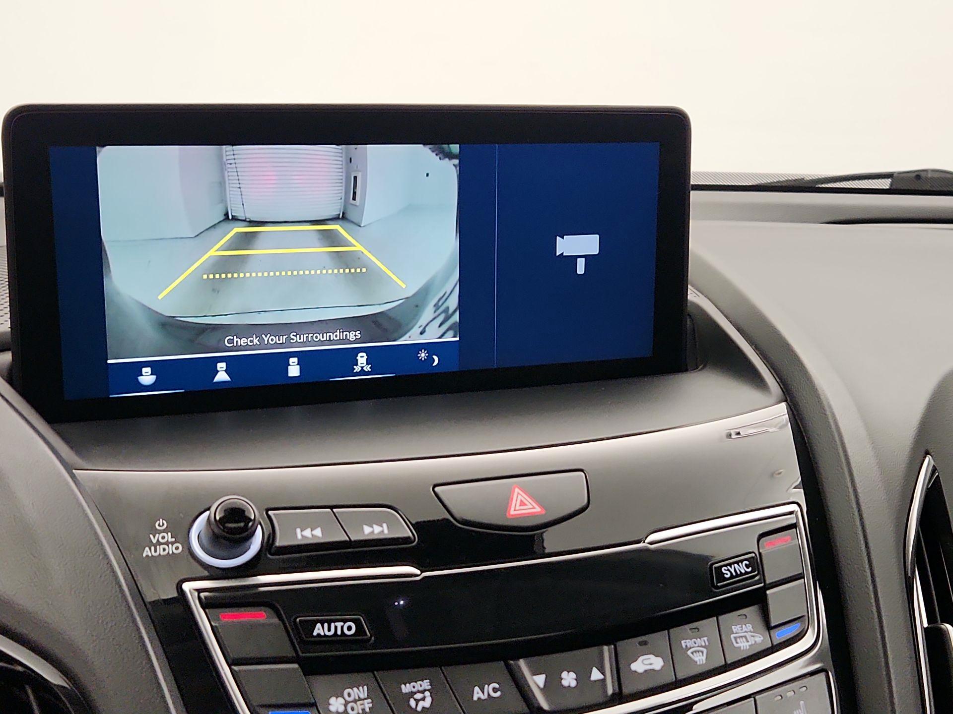 Thumbnail: 2022 Acura RDX - 15