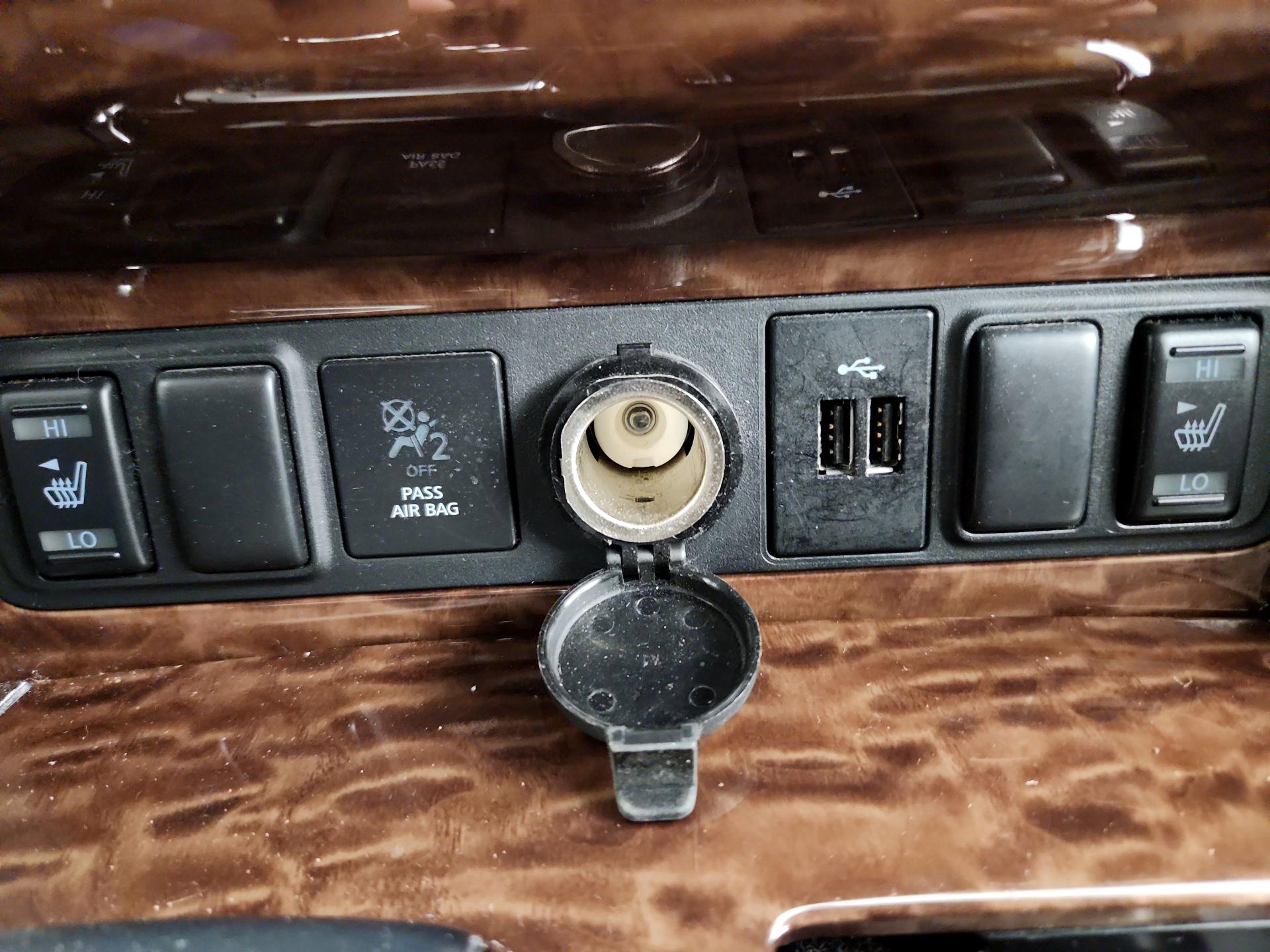 Thumbnail: 2019 Nissan Armada - 18