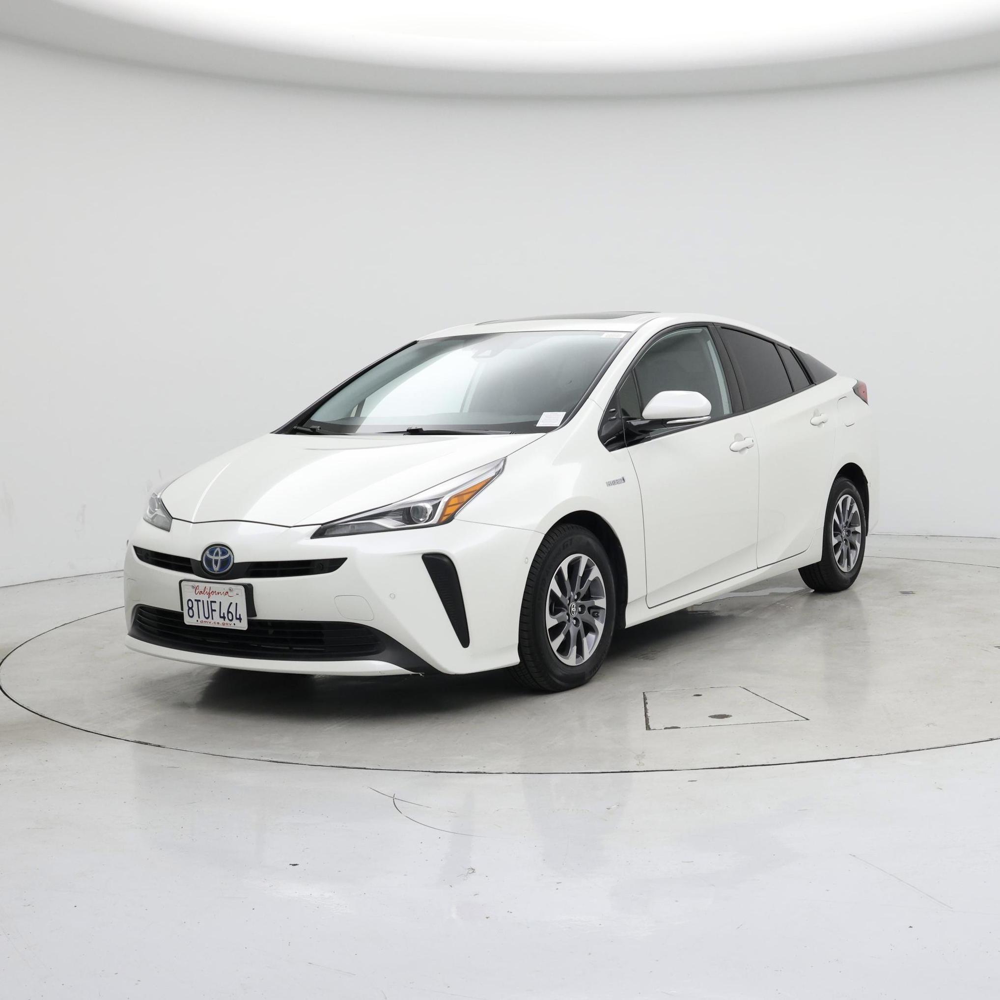 Thumbnail: 2020 Toyota Prius - 4