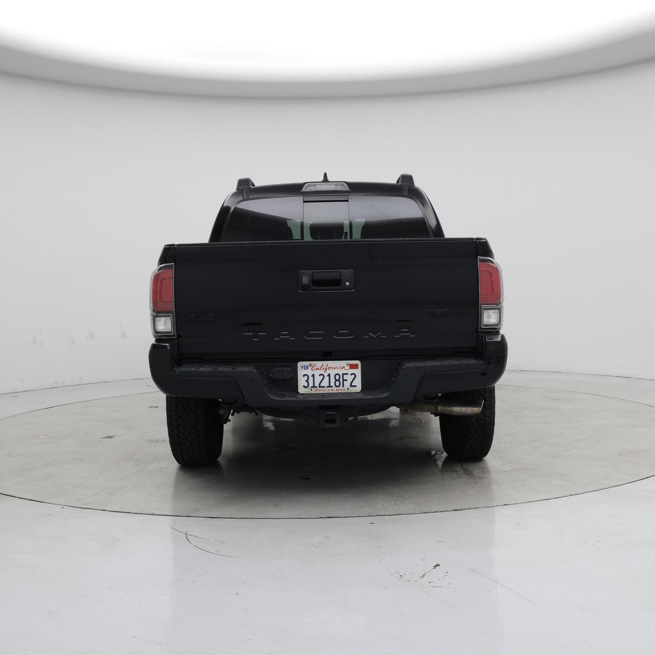 Thumbnail: 2018 Toyota Tacoma - 6