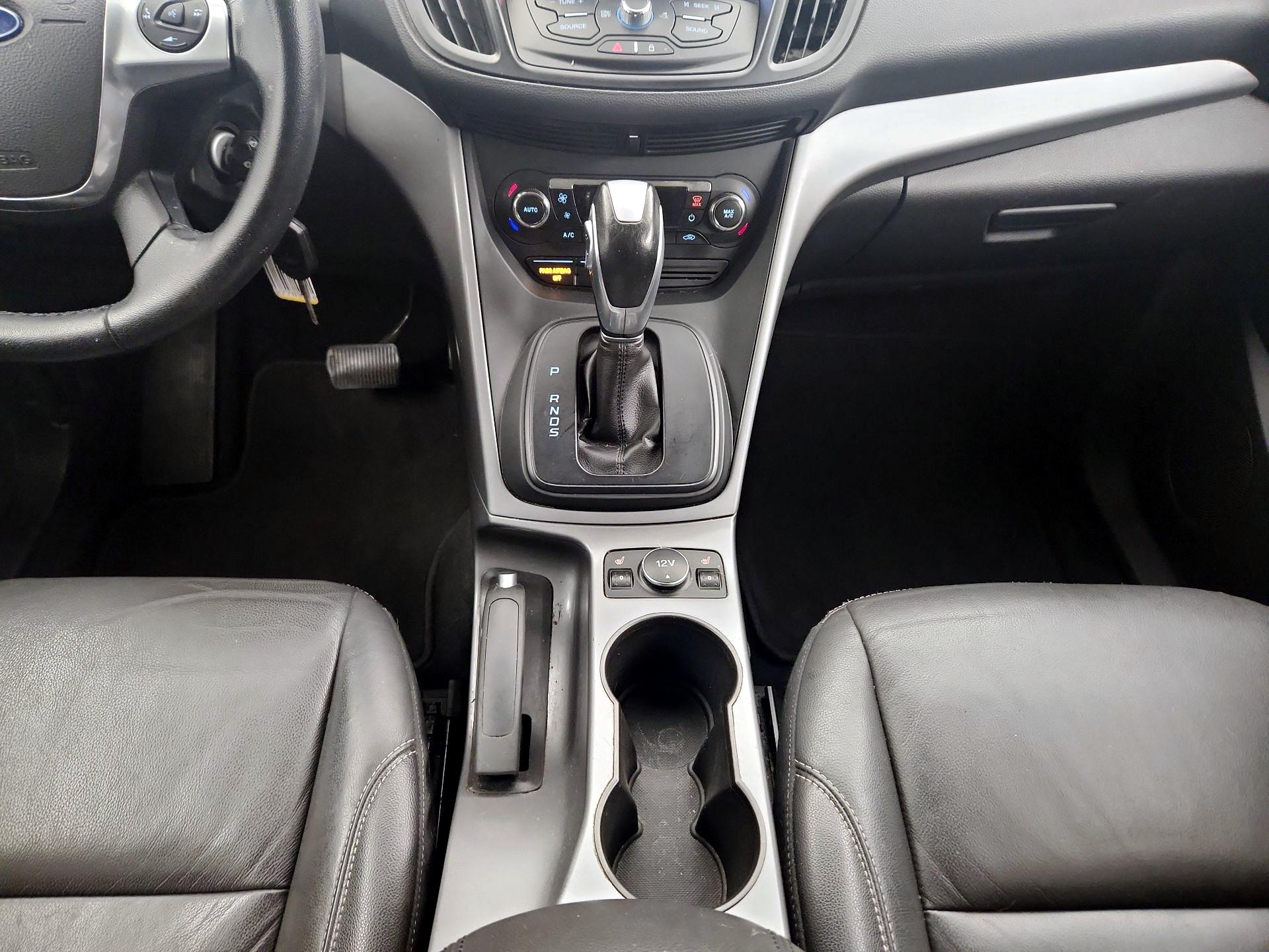 Thumbnail: 2015 Ford Escape - 17