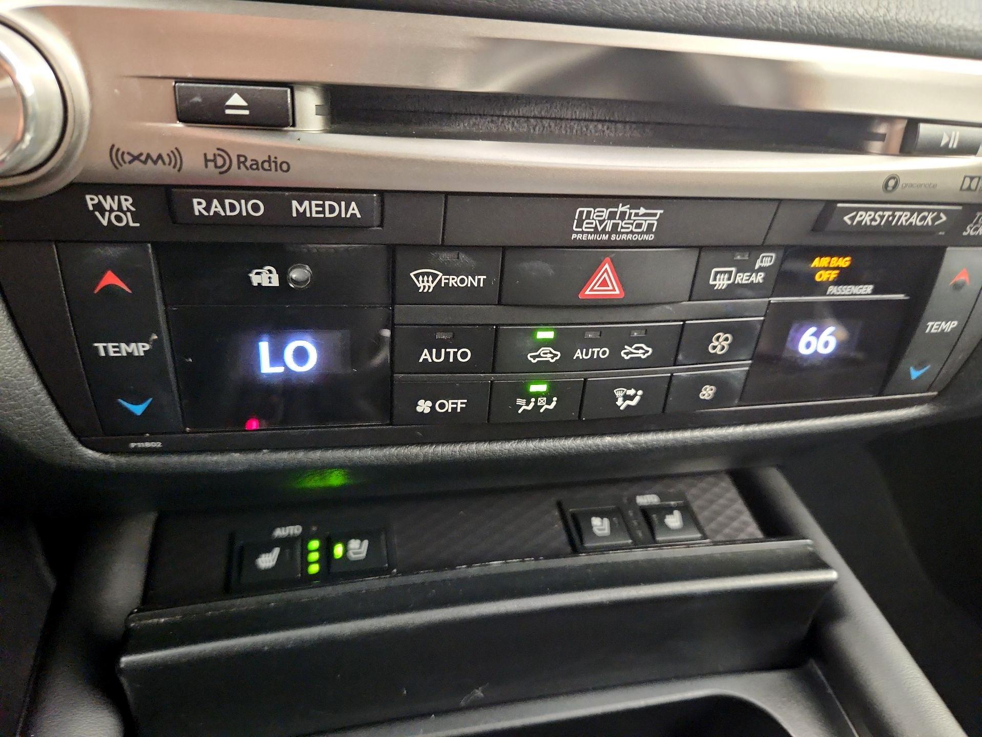 Thumbnail: 2019 Lexus GS - 17
