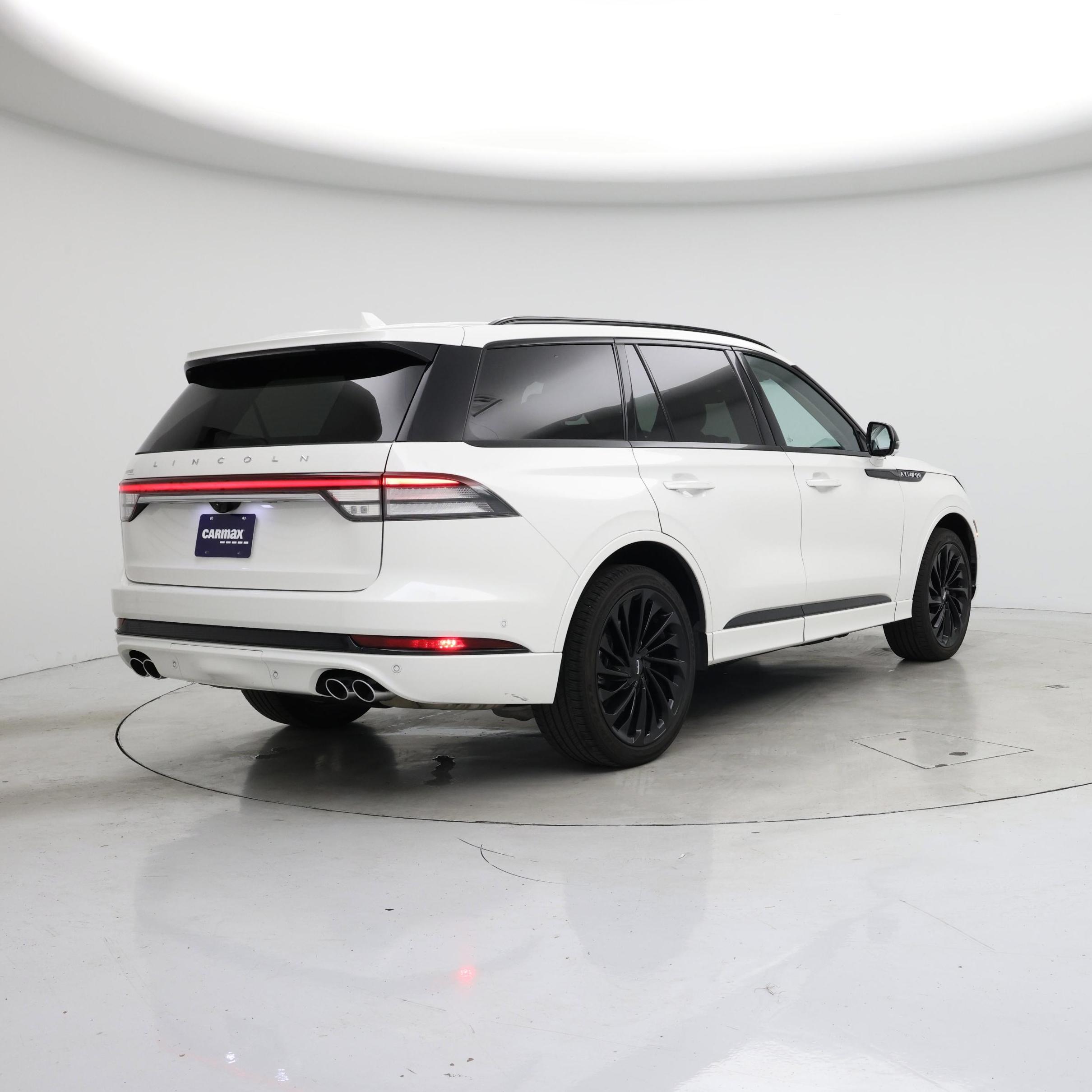 Thumbnail: 2022 Lincoln Aviator - 8