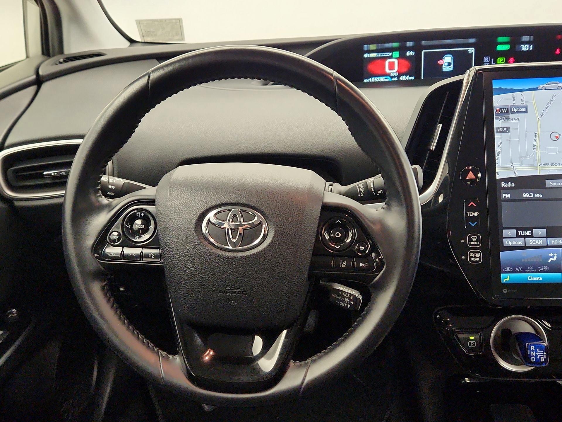 Thumbnail: 2022 Toyota Prius Prime - 10