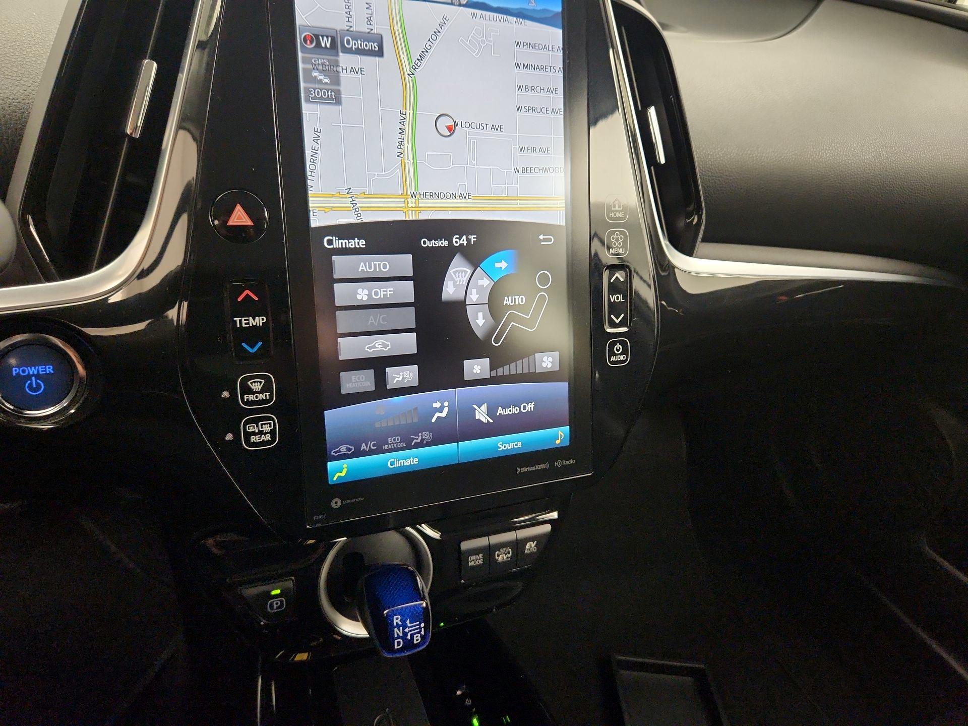 Thumbnail: 2022 Toyota Prius Prime - 17