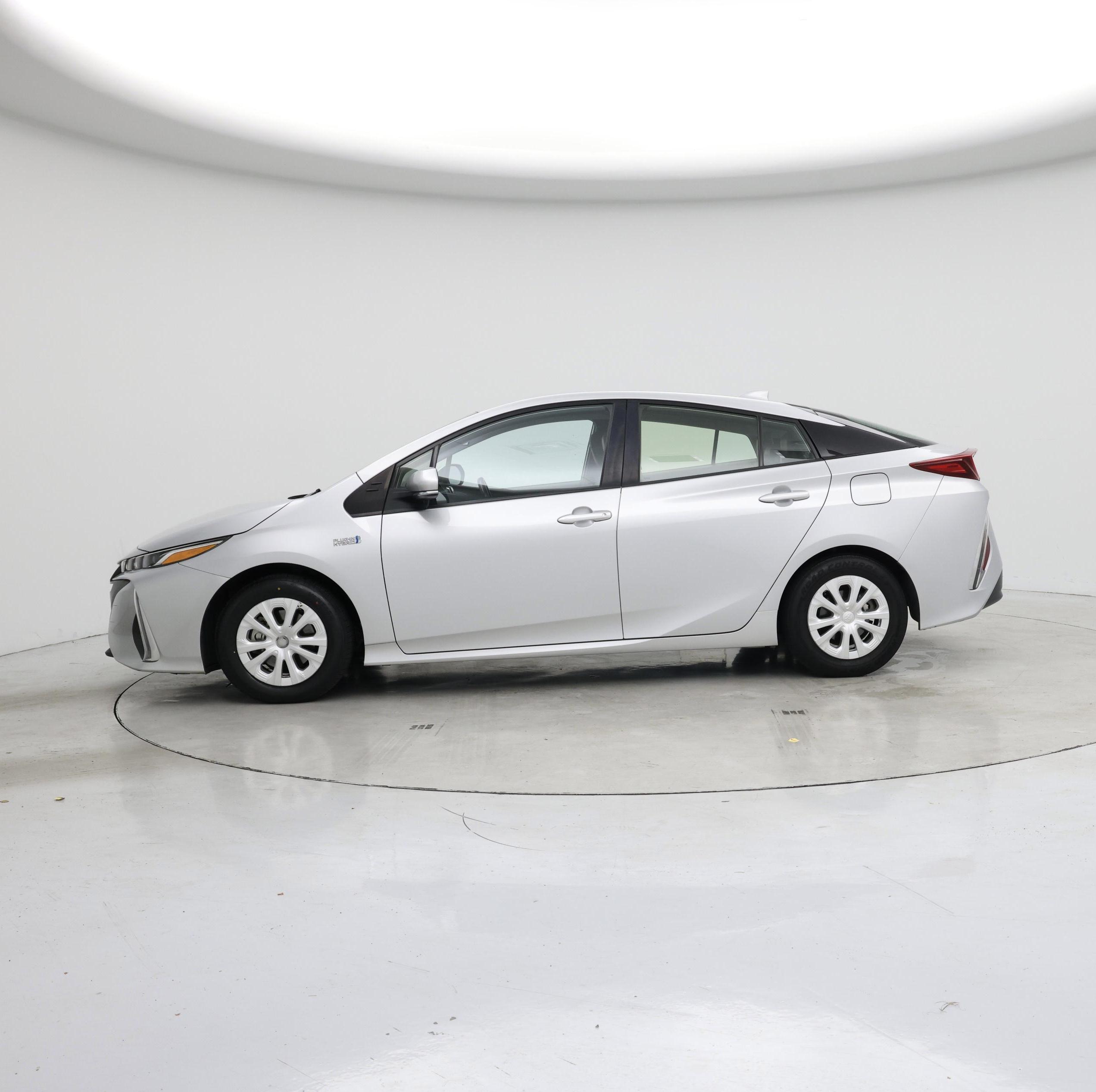 Thumbnail: 2022 Toyota Prius Prime - 3