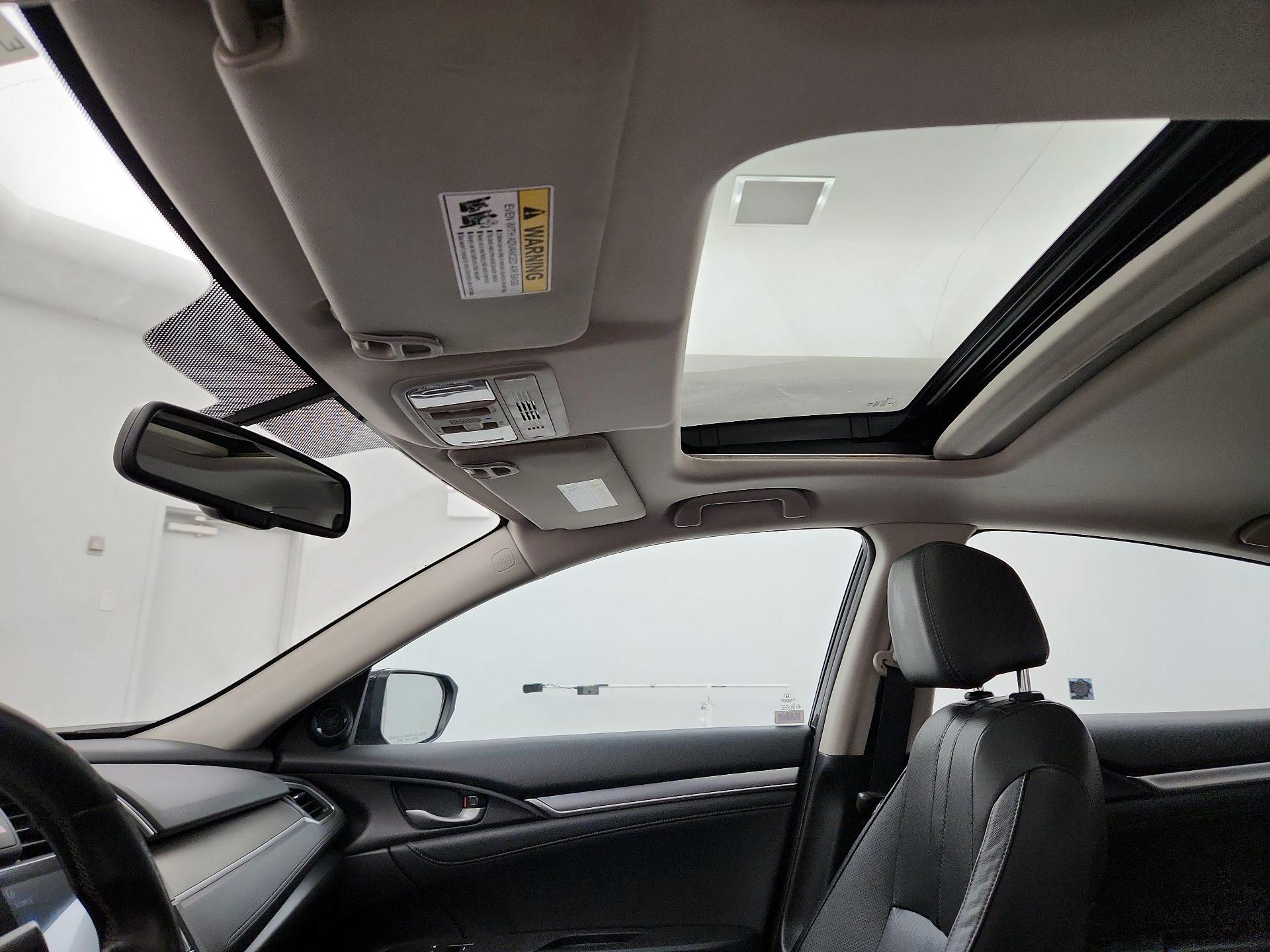 Thumbnail: 2016 Honda Civic - 19