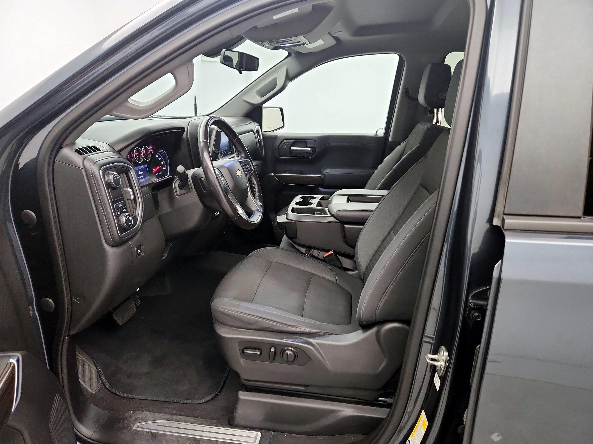 Thumbnail: 2020 Chevrolet Silverado 1500 - 11