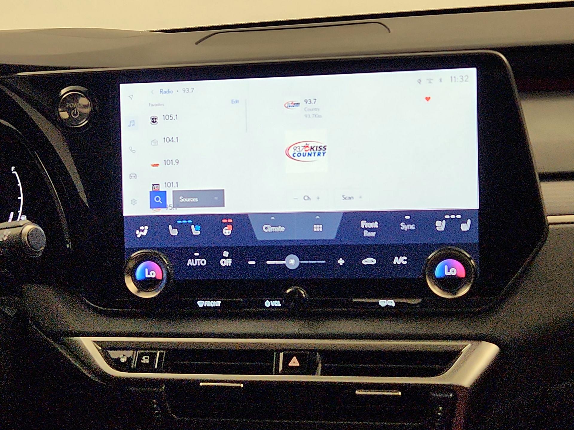 Thumbnail: 2023 Lexus RX - 15