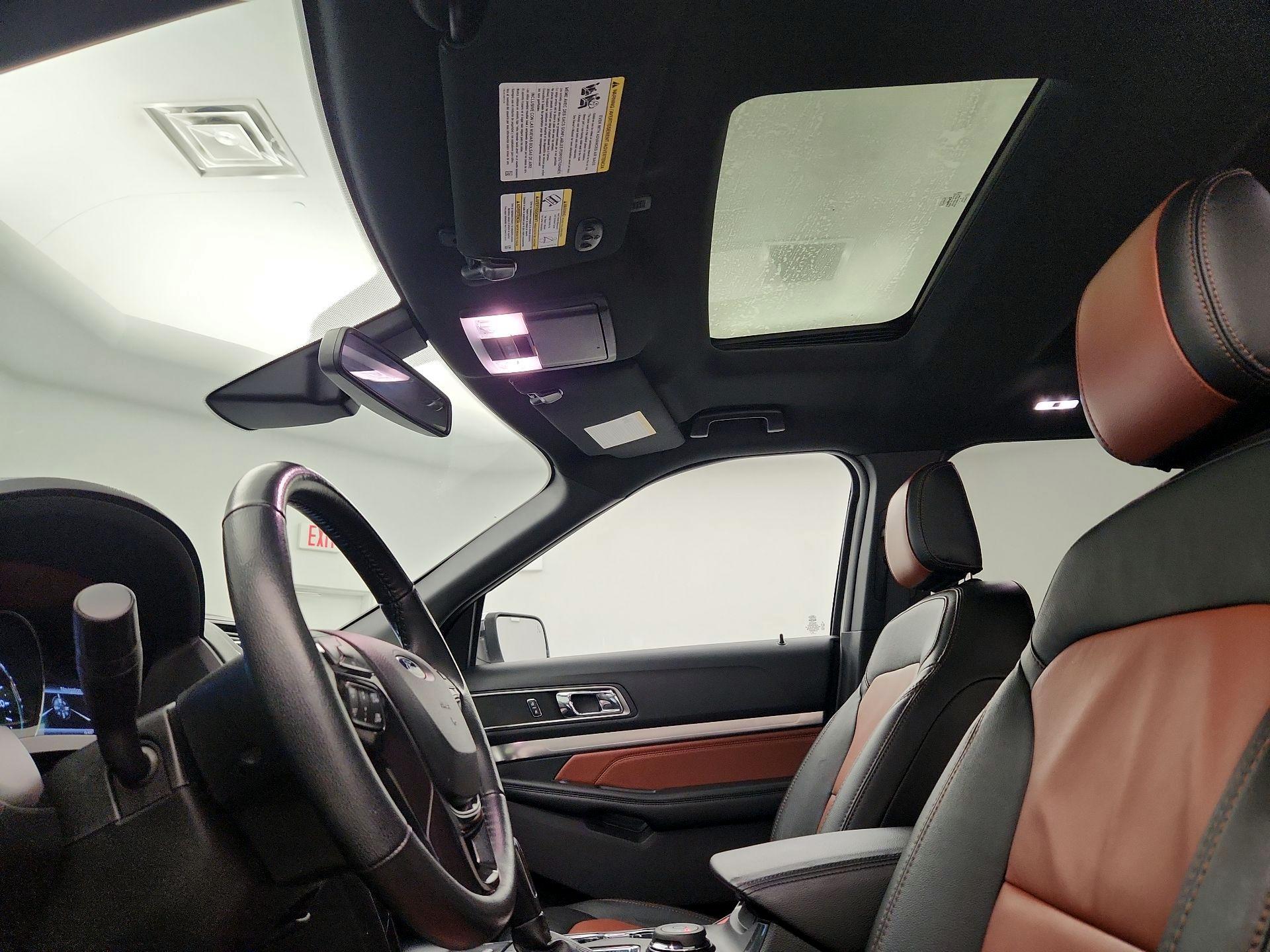 Thumbnail: 2019 Ford Explorer - 20