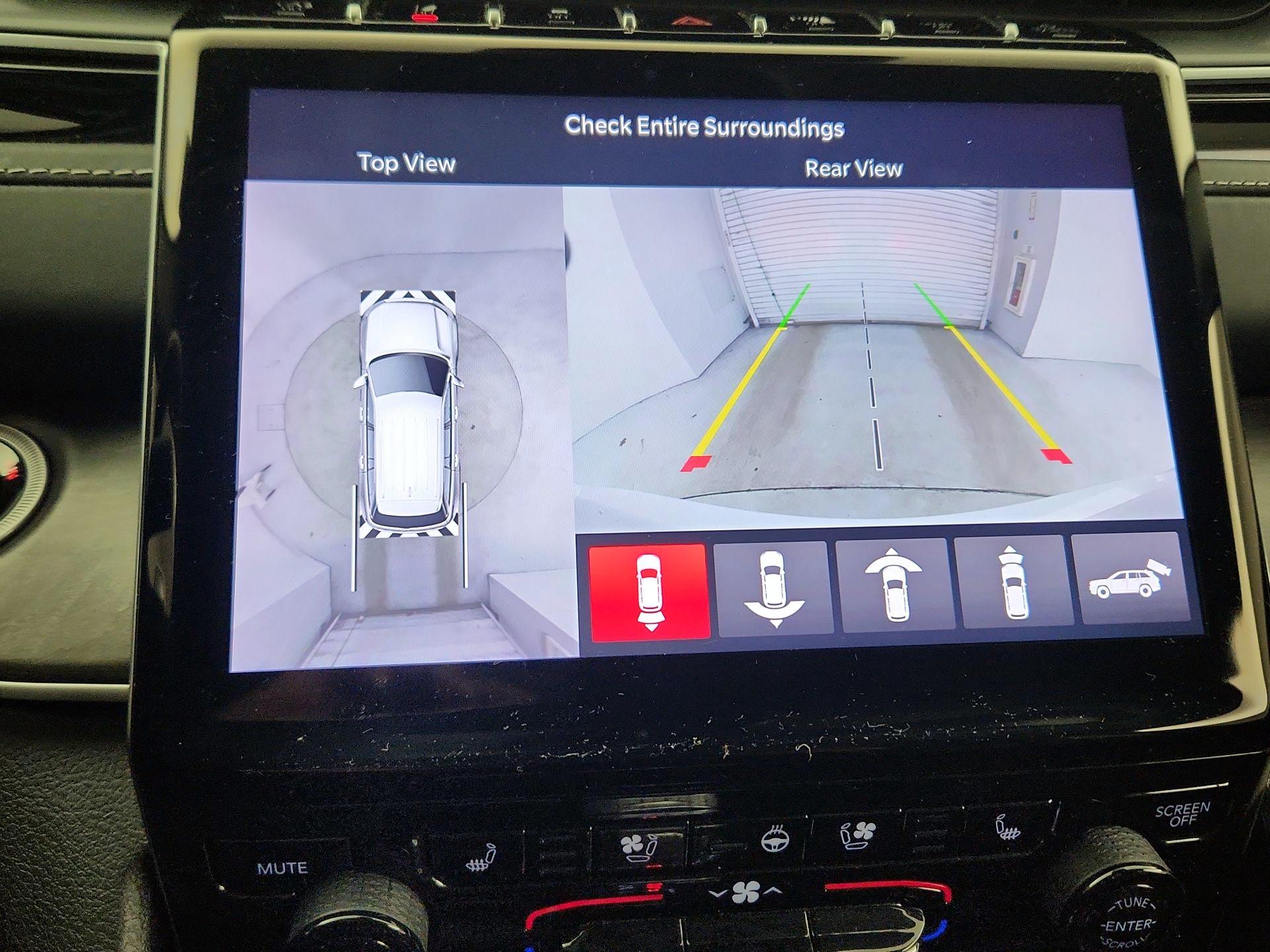 Thumbnail: 2022 Jeep Grand Cherokee - 15