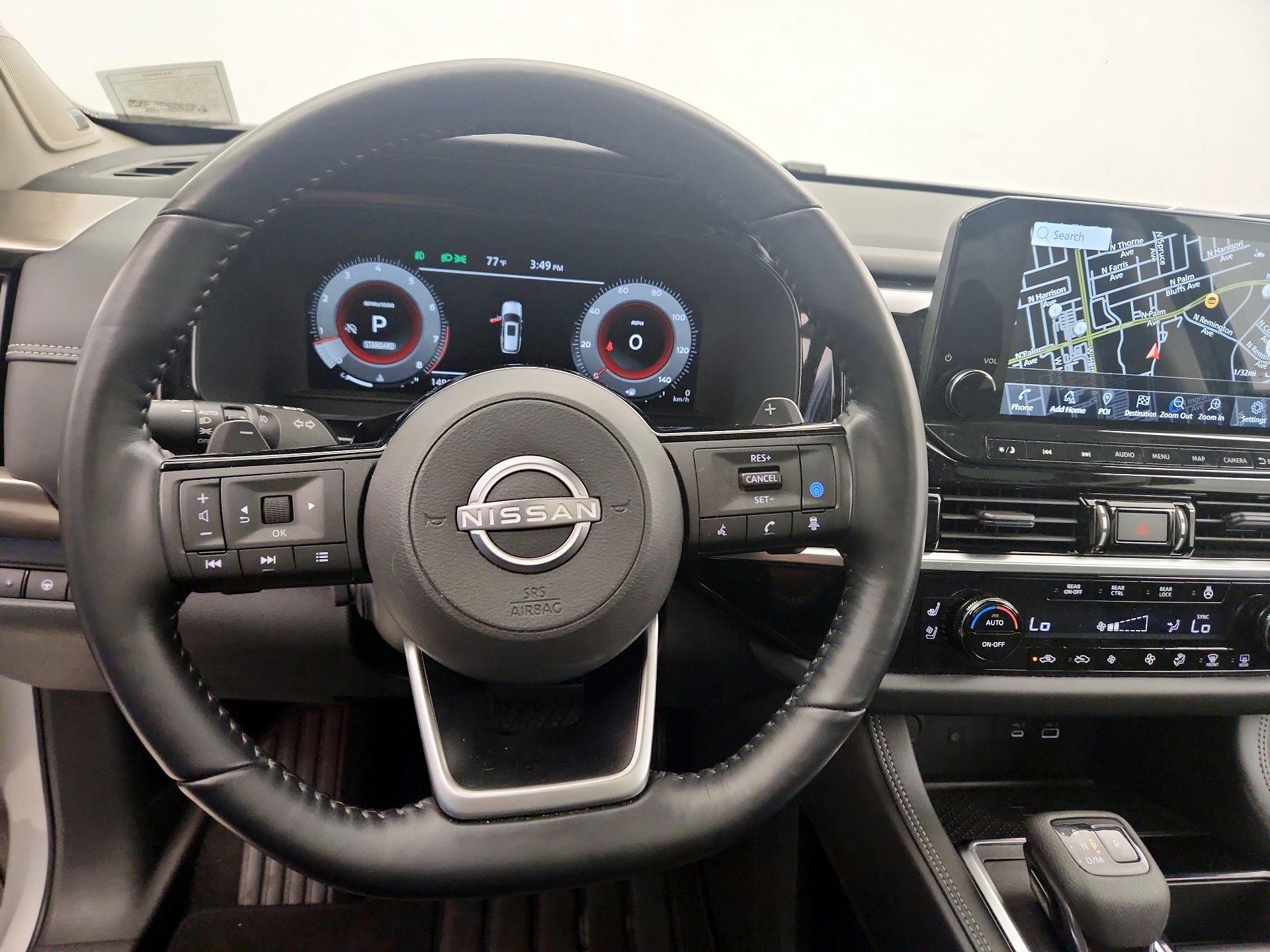 Thumbnail: 2022 Nissan Pathfinder - 10