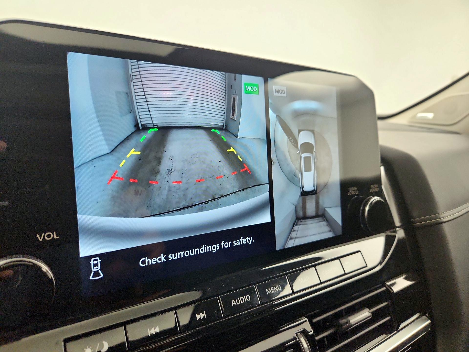 Thumbnail: 2022 Nissan Pathfinder - 15