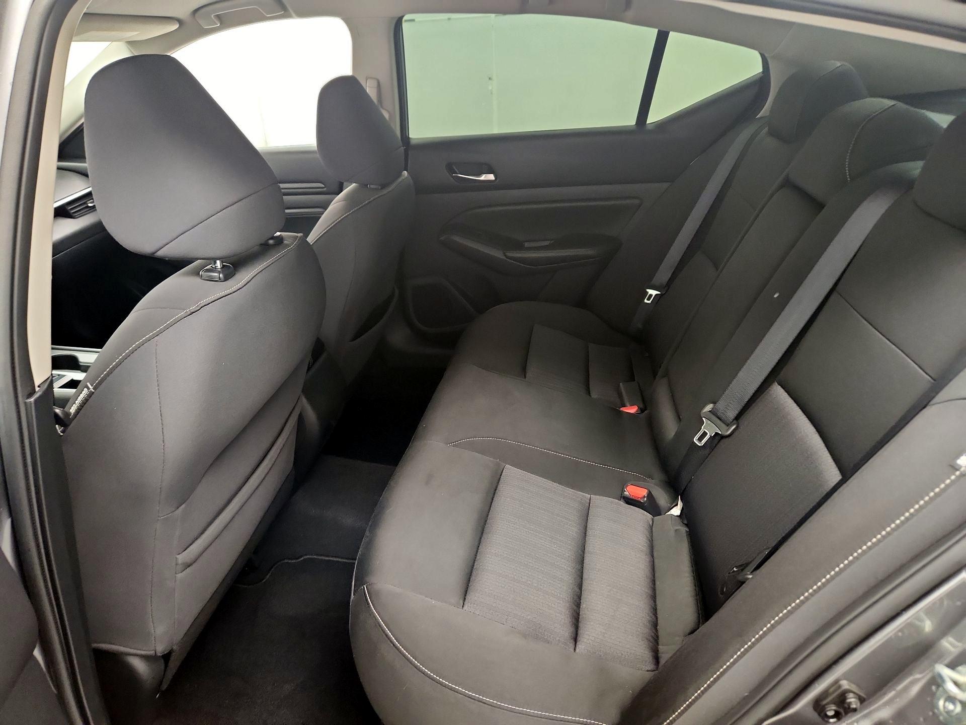 Thumbnail: 2020 Nissan Altima - 19