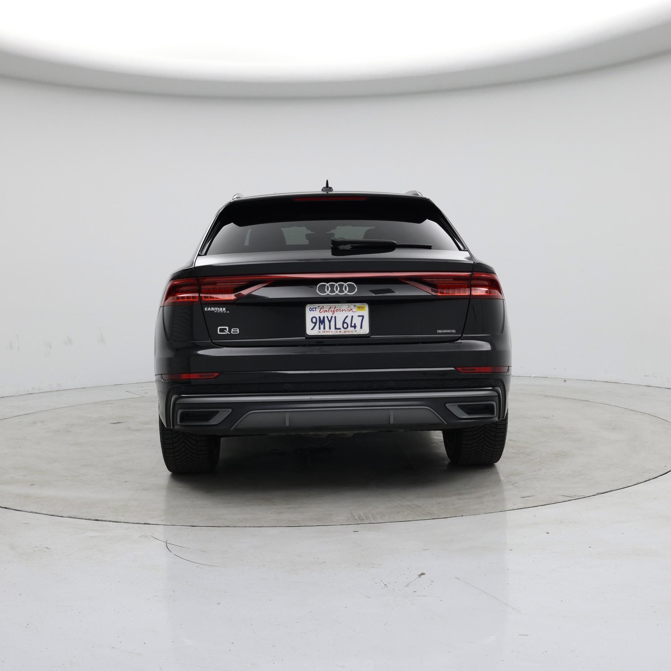 Thumbnail: 2023 Audi Q8 - 6