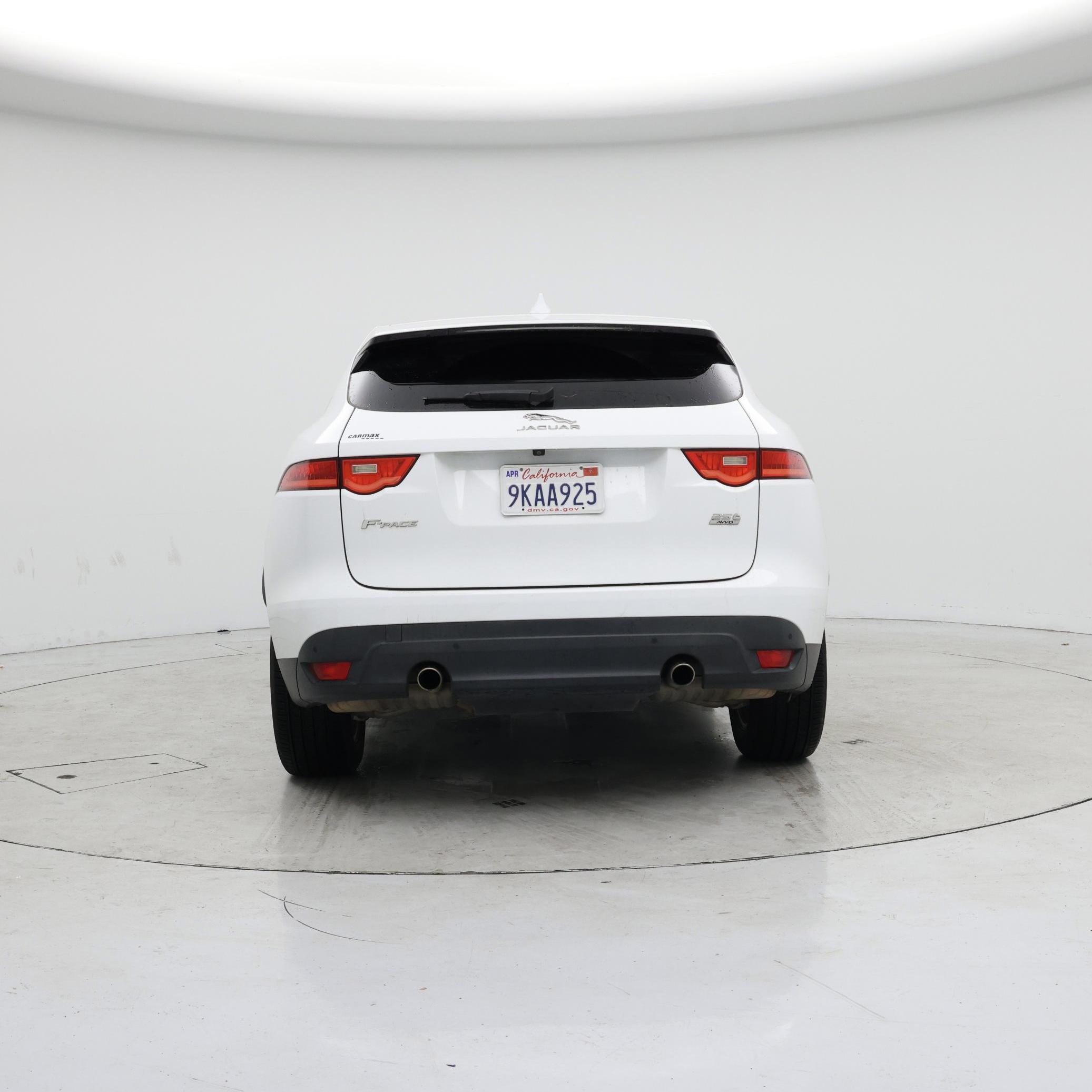 Thumbnail: 2019 Jaguar F-Pace - 6