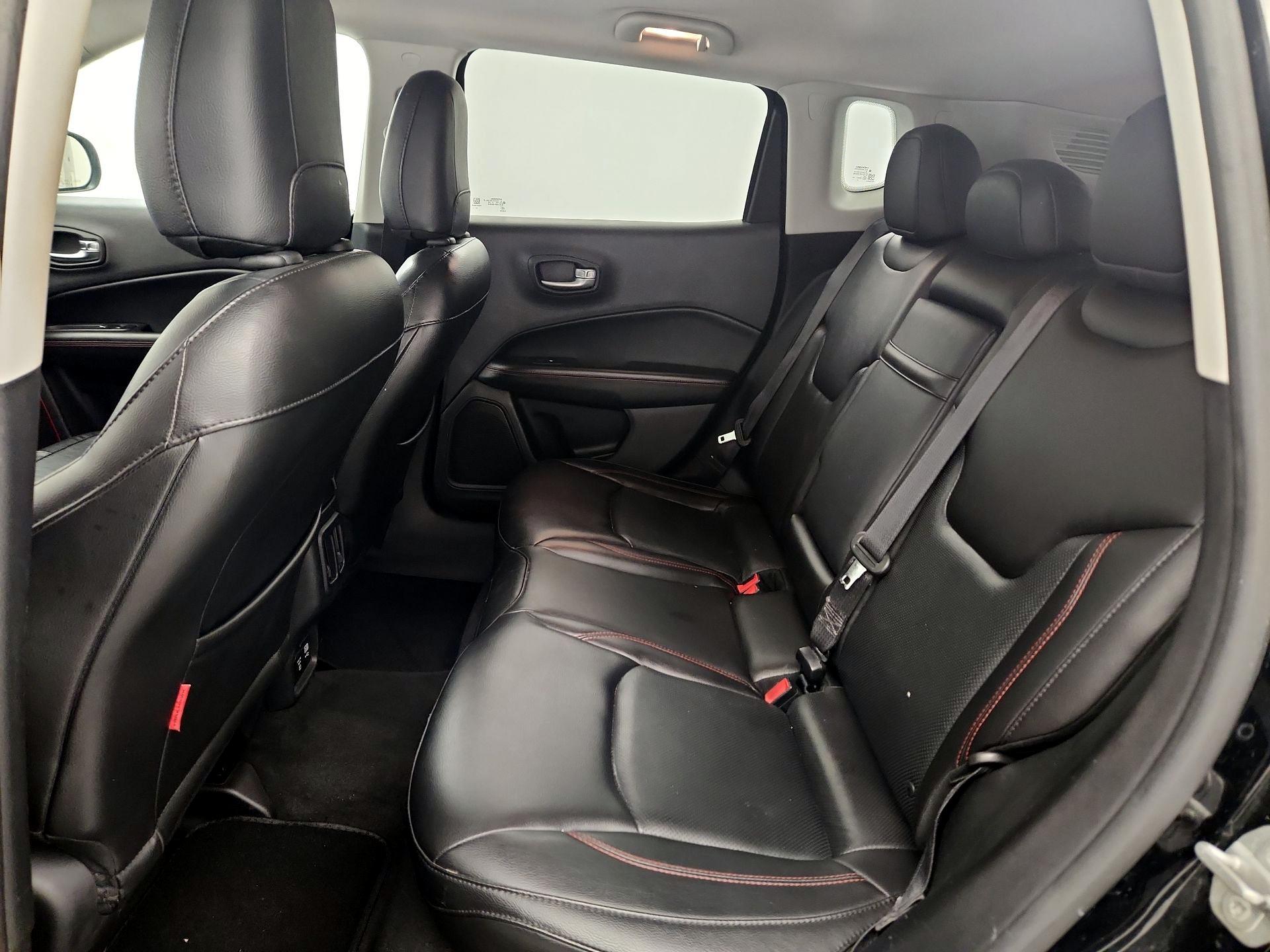 Thumbnail: 2018 Jeep Compass - 19