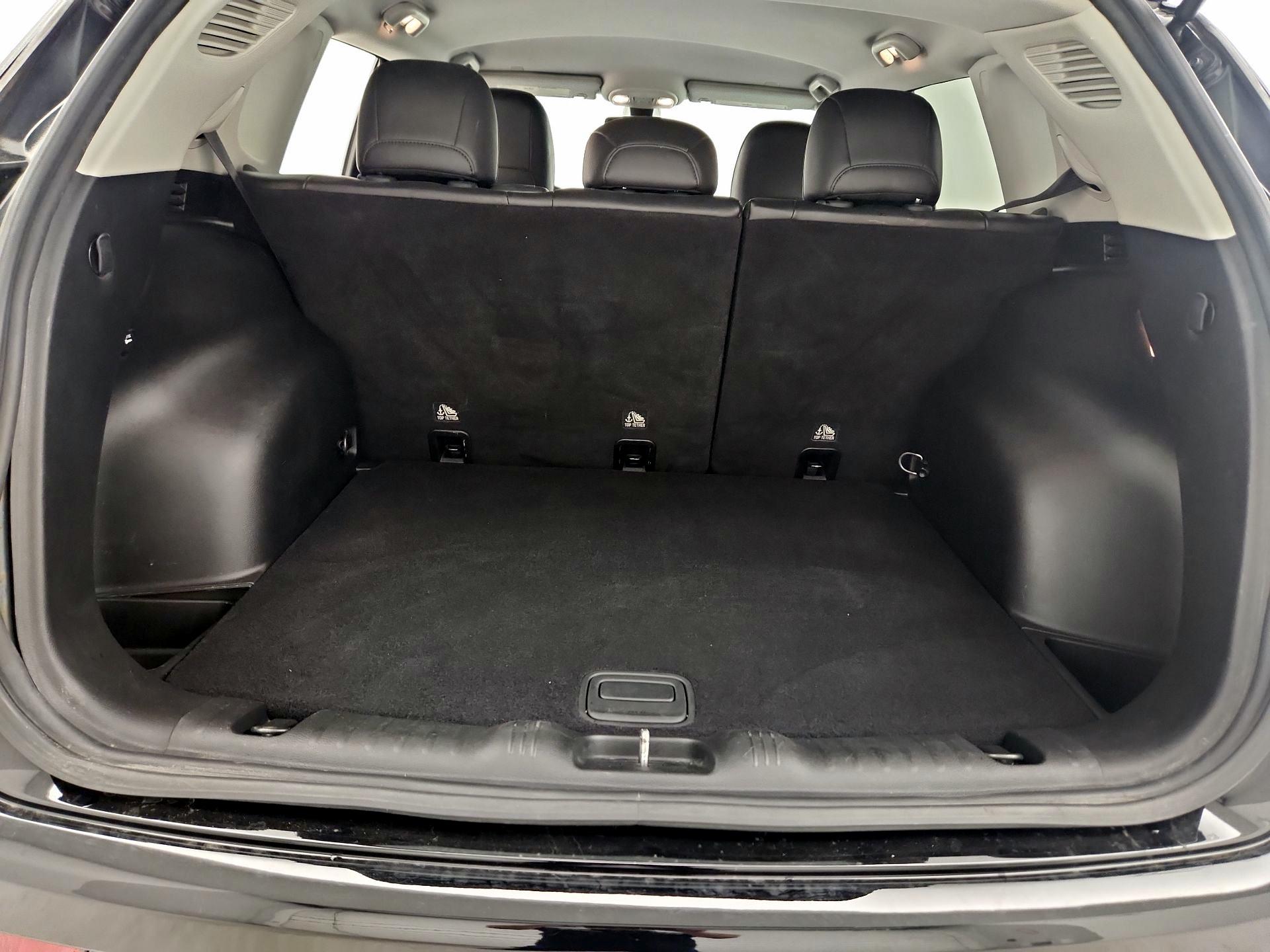 Thumbnail: 2018 Jeep Compass - 20