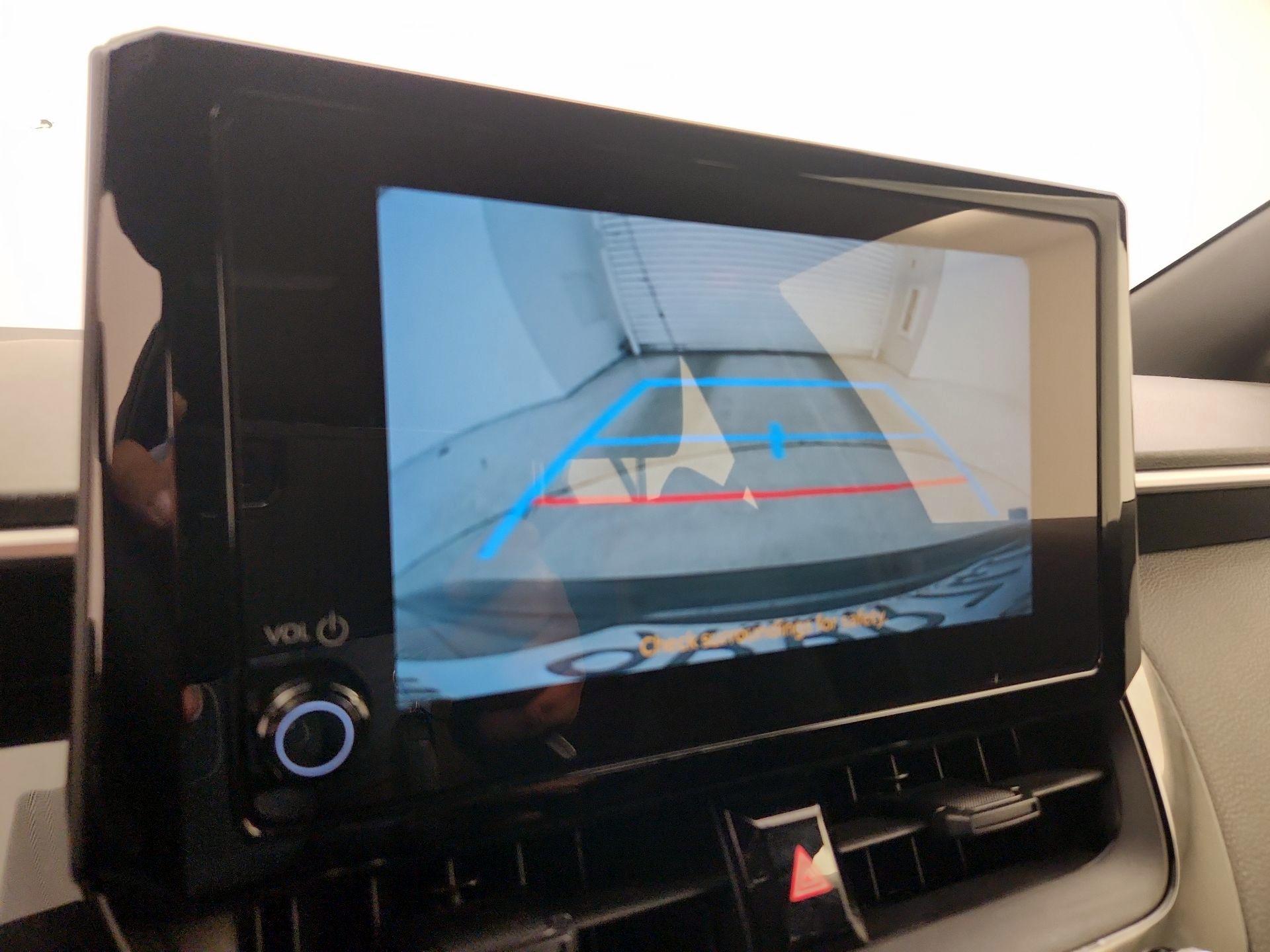 Thumbnail: 2025 Toyota Corolla - 14