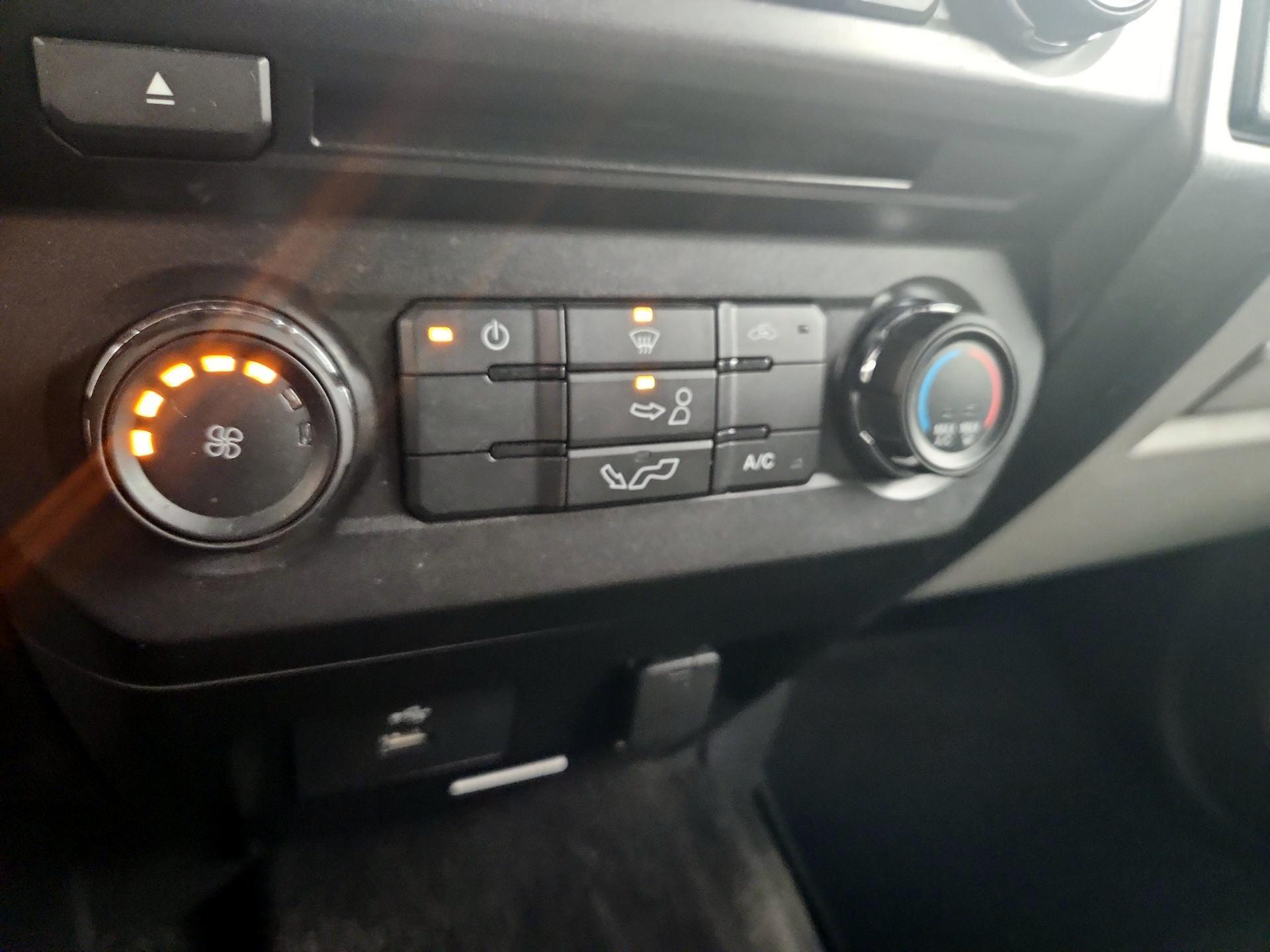 Thumbnail: 2018 Ford F-150 - 16