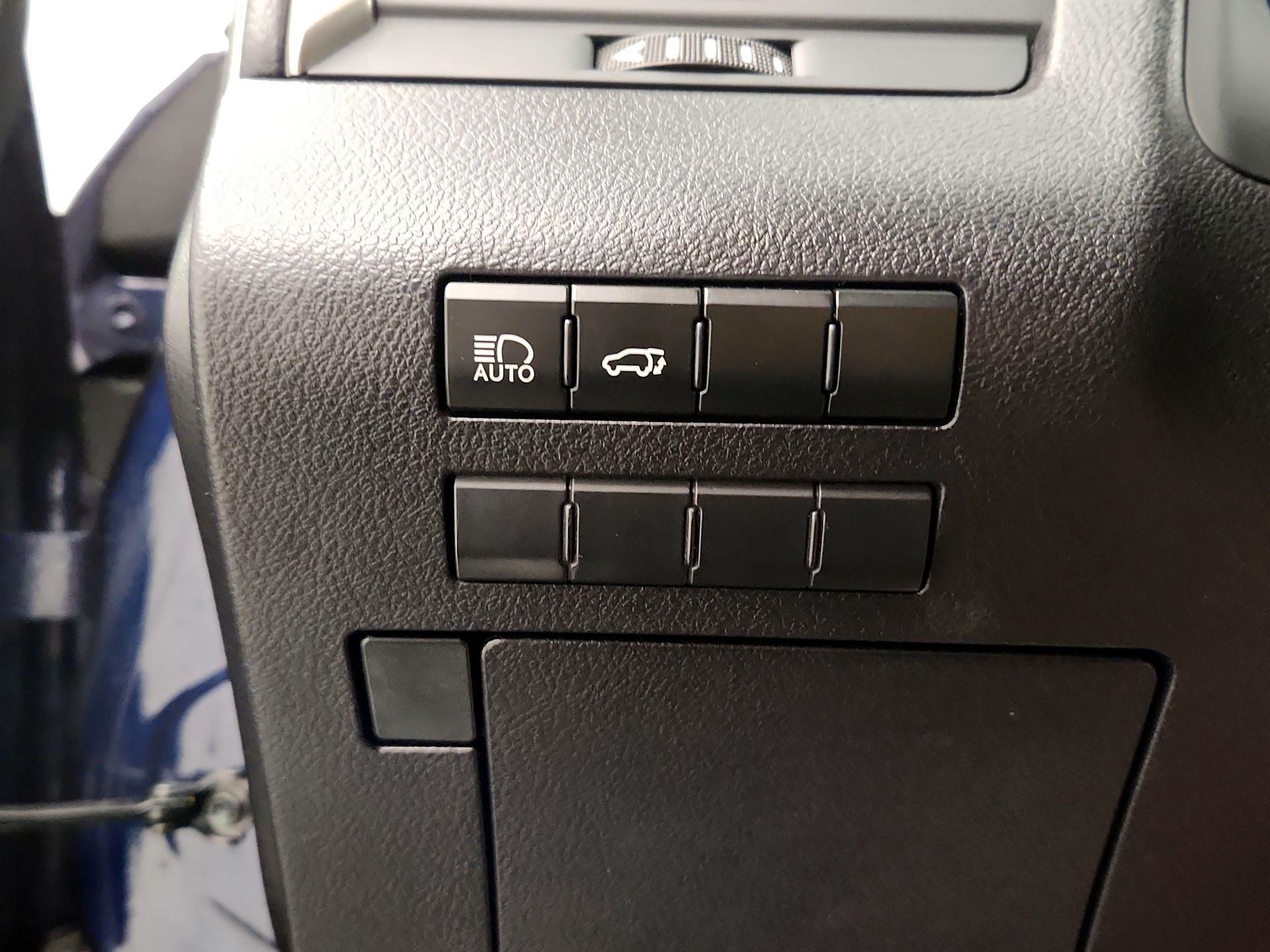 Thumbnail: 2022 Lexus RX - 13