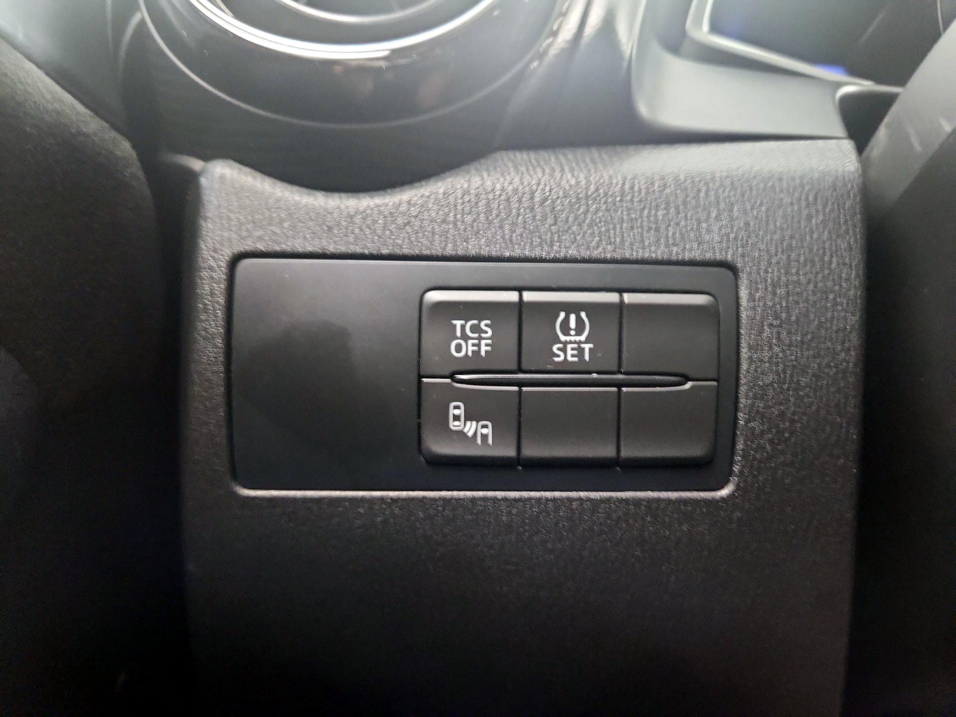 Thumbnail: 2016 Mazda CX-3 - 13