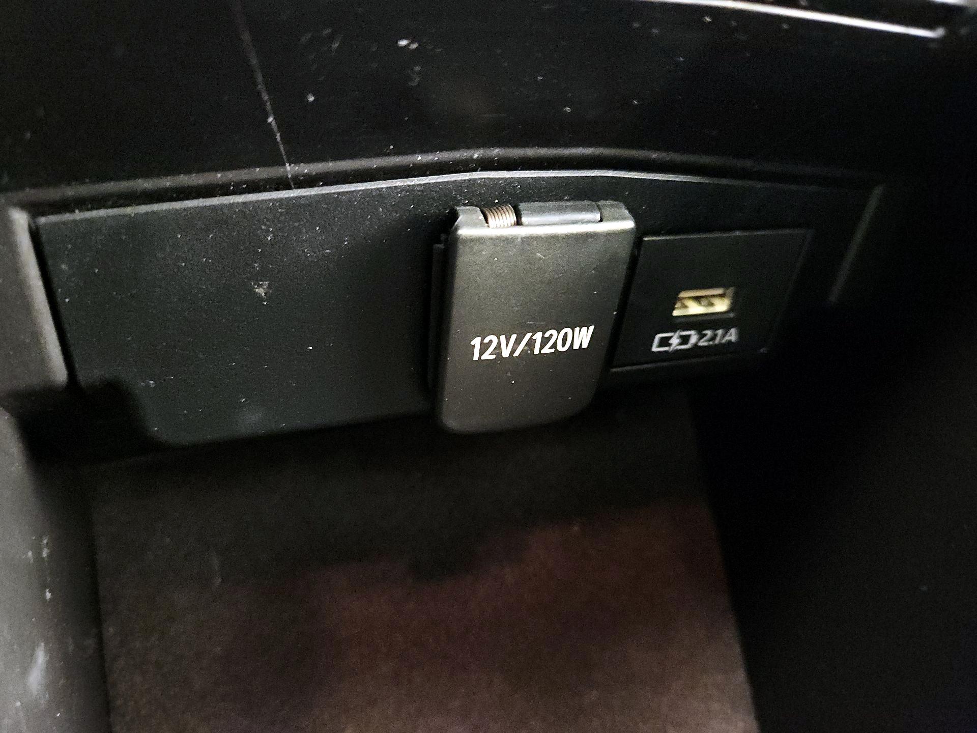 Thumbnail: 2021 Toyota Corolla - 18