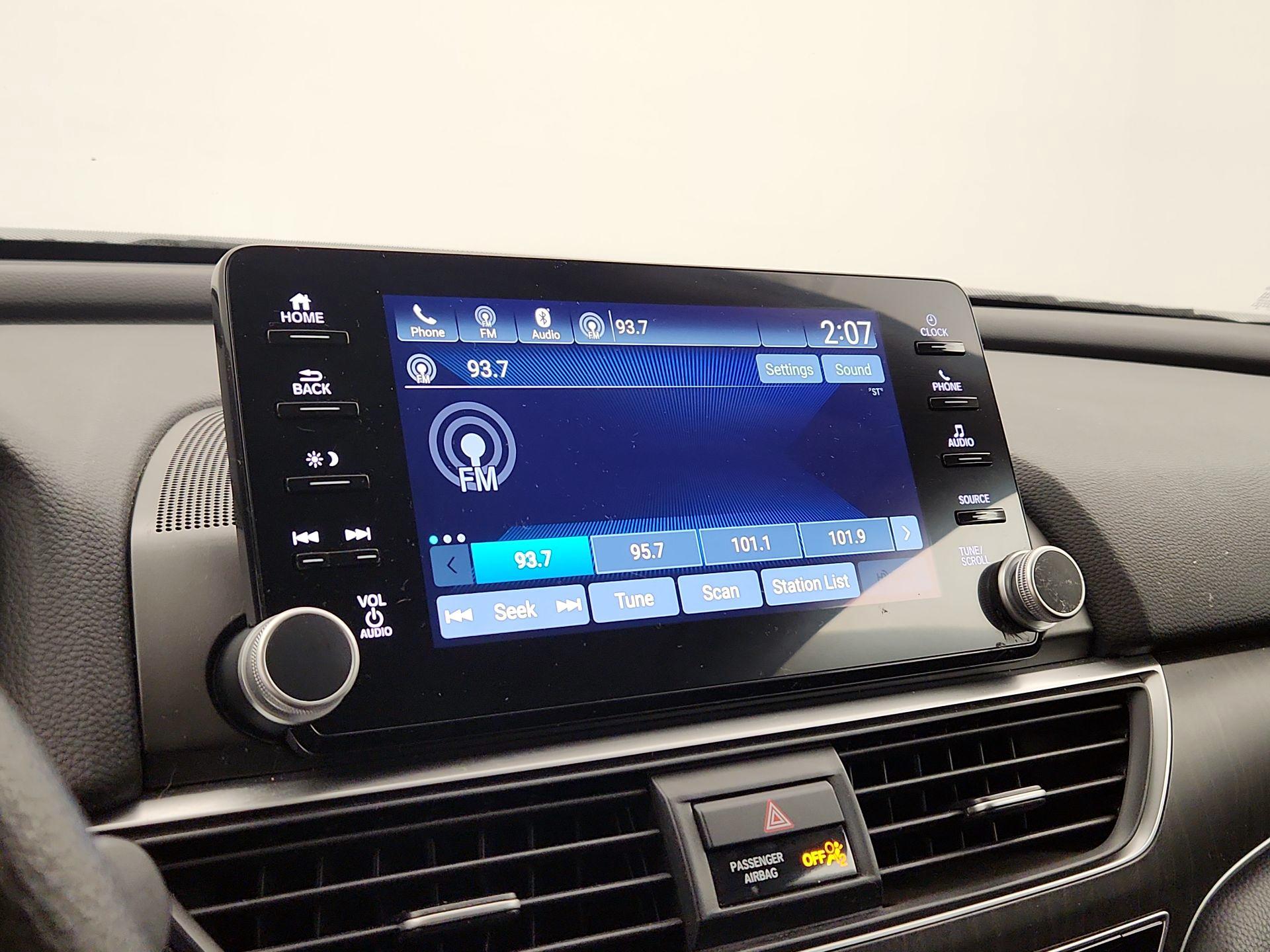 Thumbnail: 2018 Honda Accord - 15