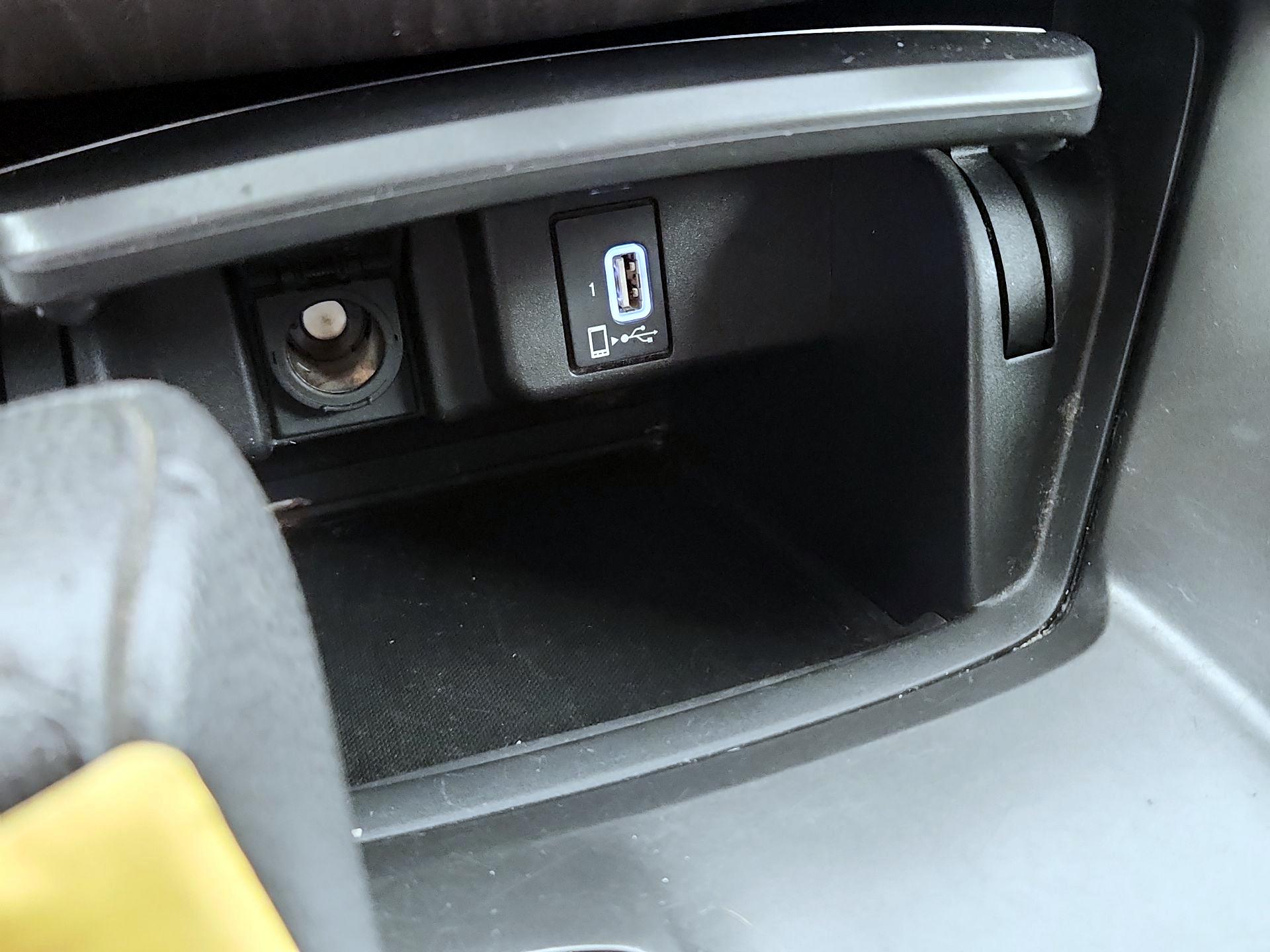 Thumbnail: 2018 Honda Accord - 18