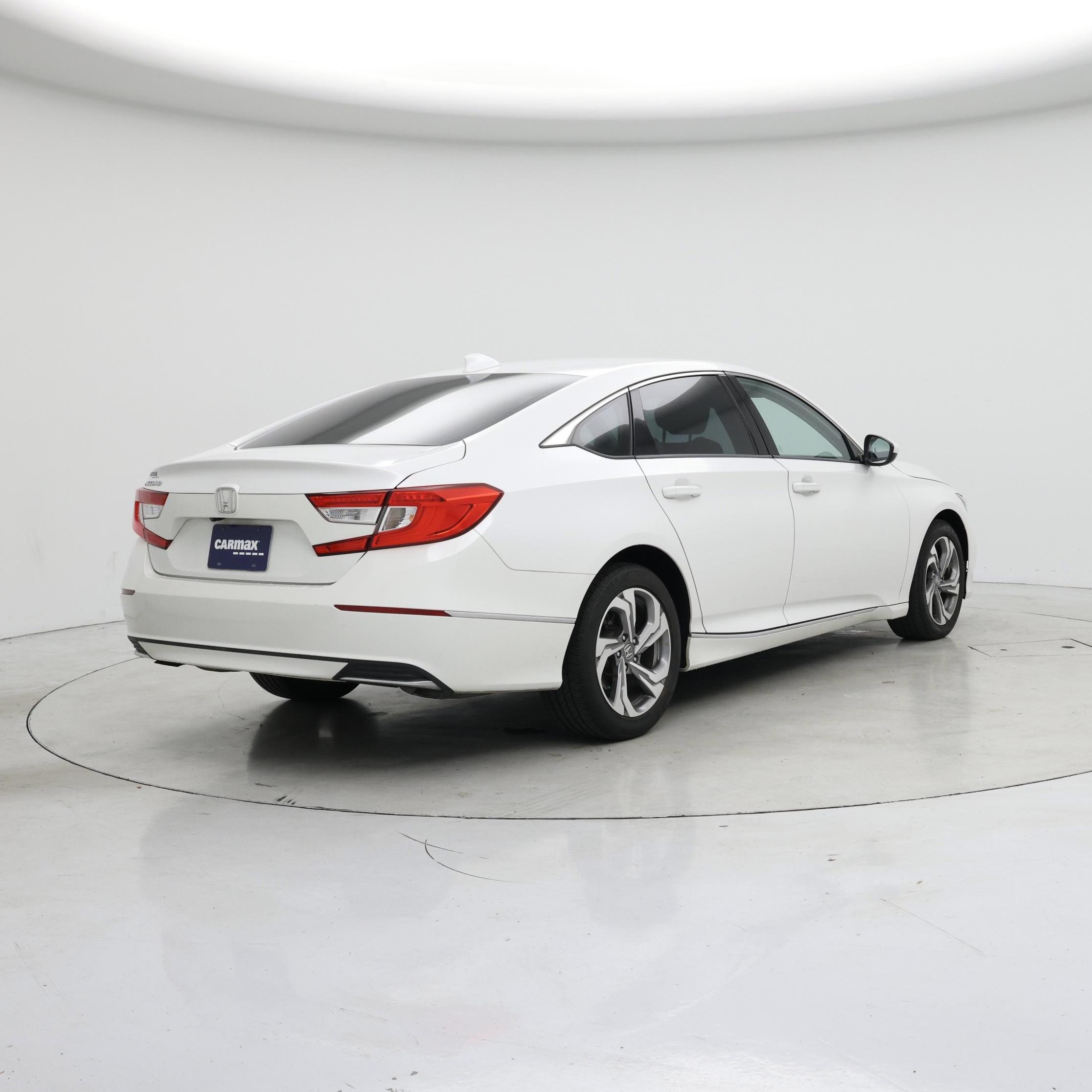 Thumbnail: 2018 Honda Accord - 8