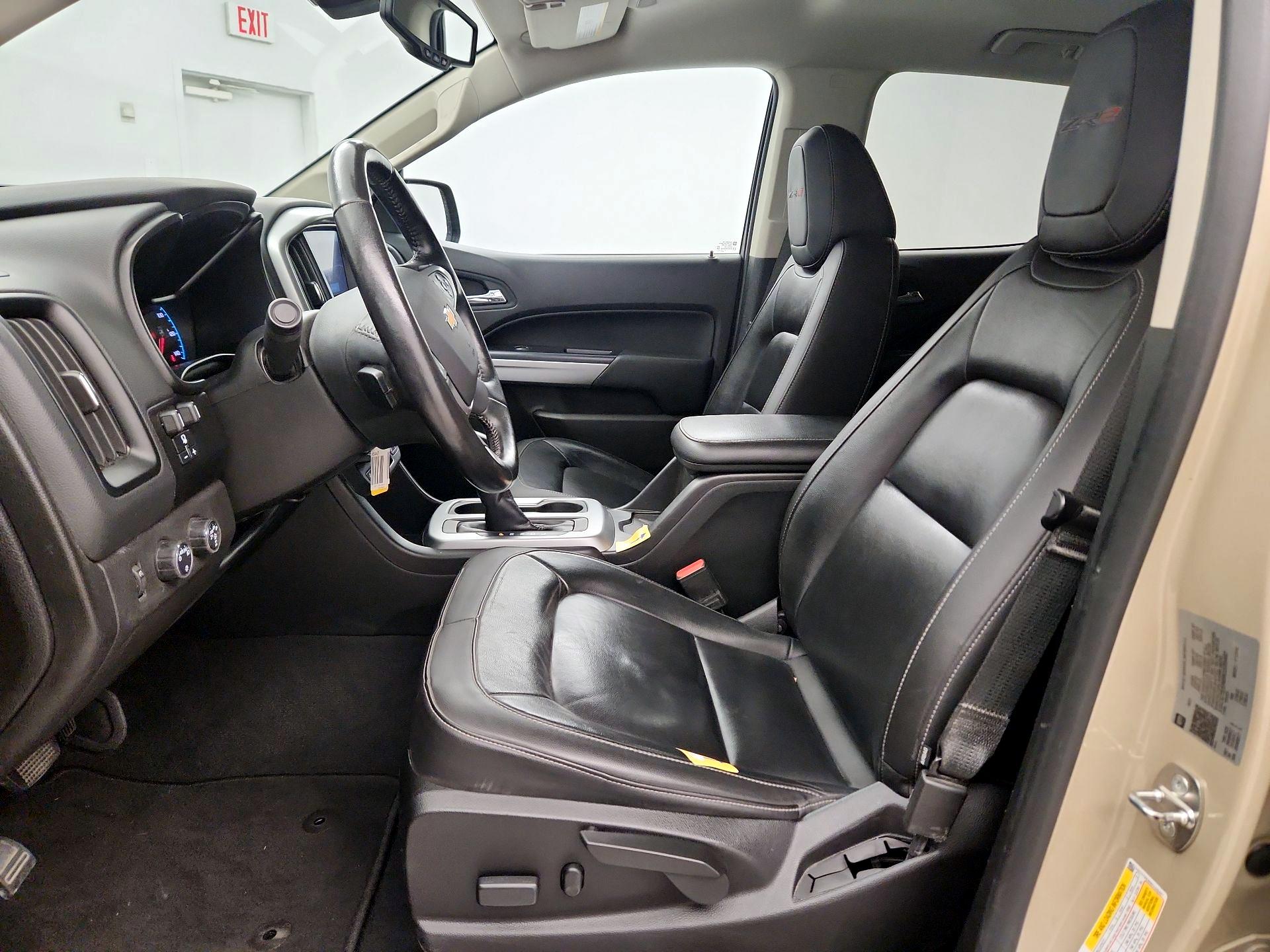 Thumbnail: 2022 Chevrolet Colorado - 11